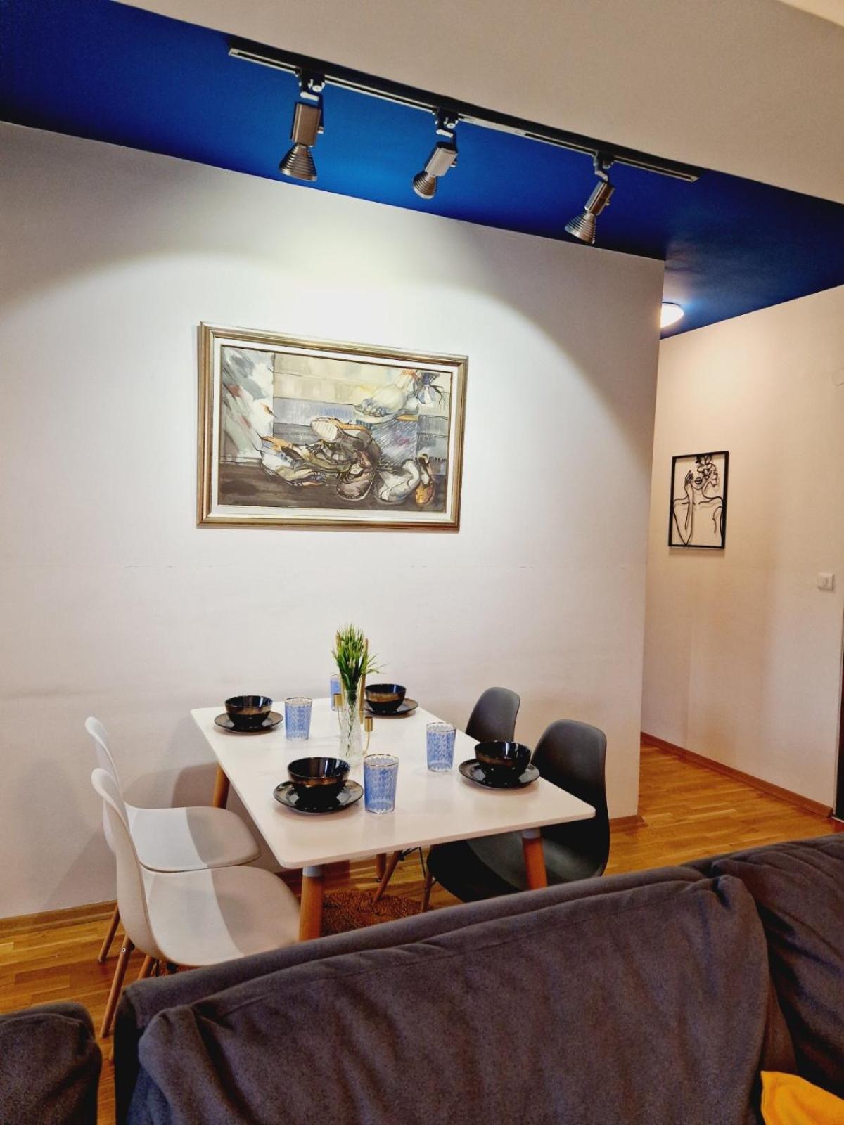 Kamche Lux Apartment