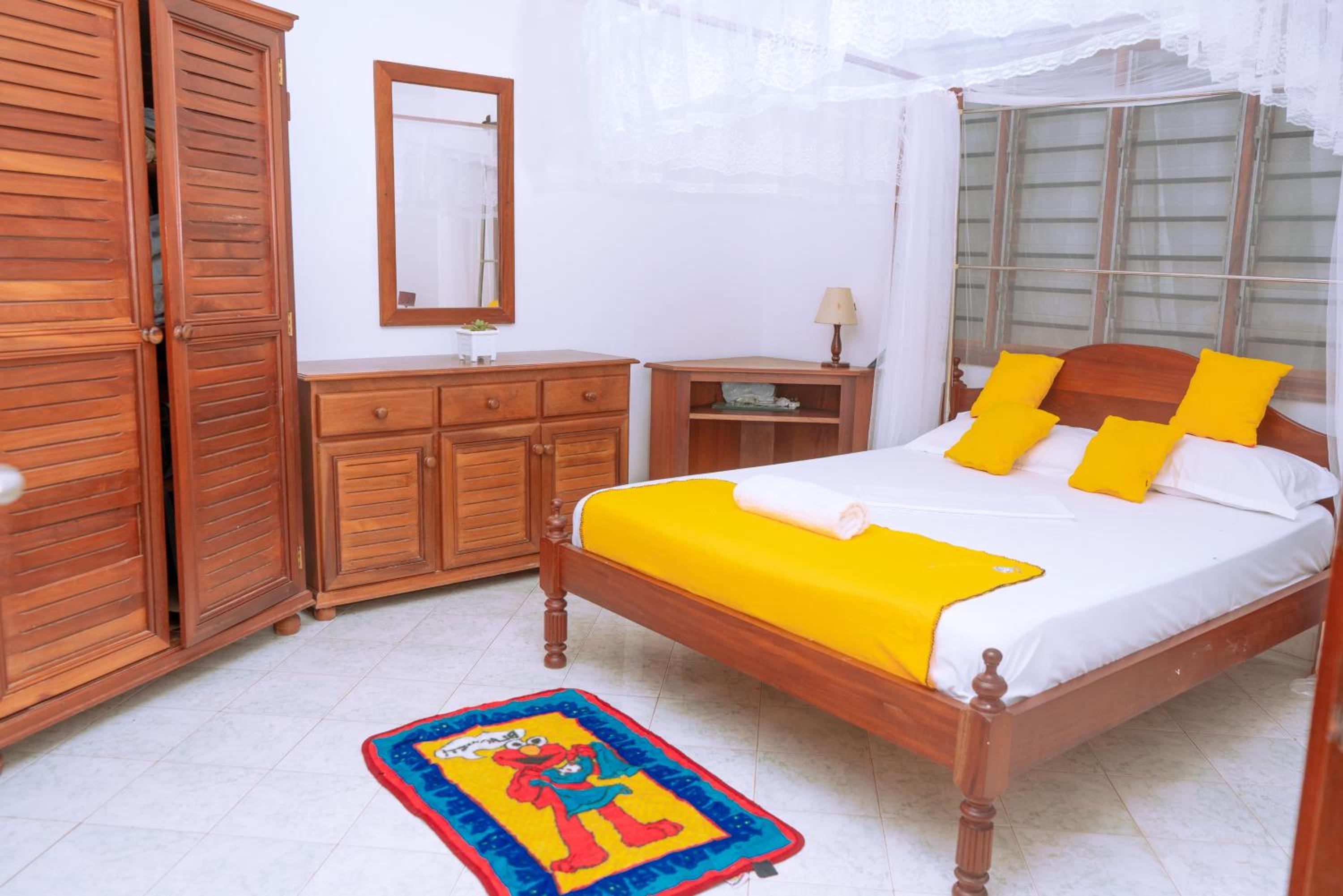 Fabulous seaview apartment view 2