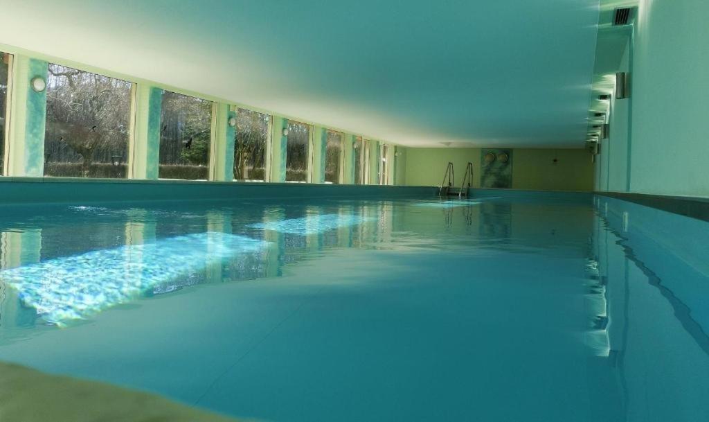 Seeappartement LUNA am Ossiachersee mit privatem Seezugang, Hallenbad, Skiarena Gerlitzen