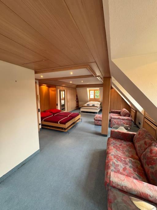 Dachgeschoss Wohnung in Bahnhof- und Seenahe - Property Image 6