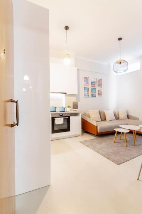 Sarah's 3bdr Apart in Athens