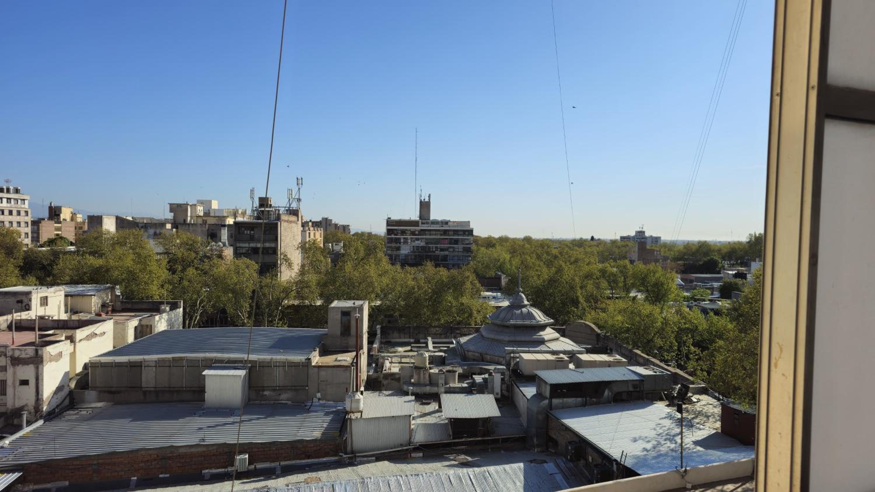 Amplio departamento super céntrico en Mendoza