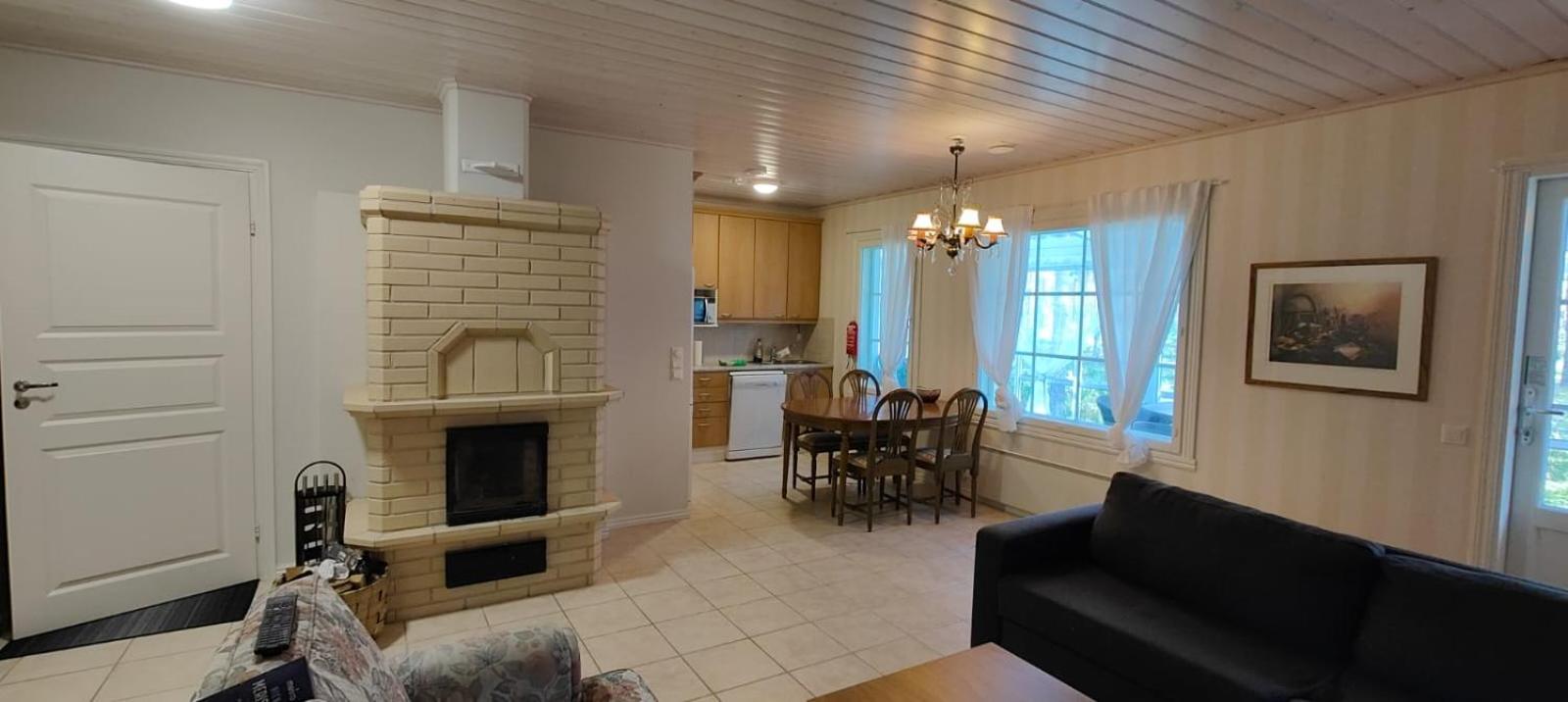 Nicolas apartment