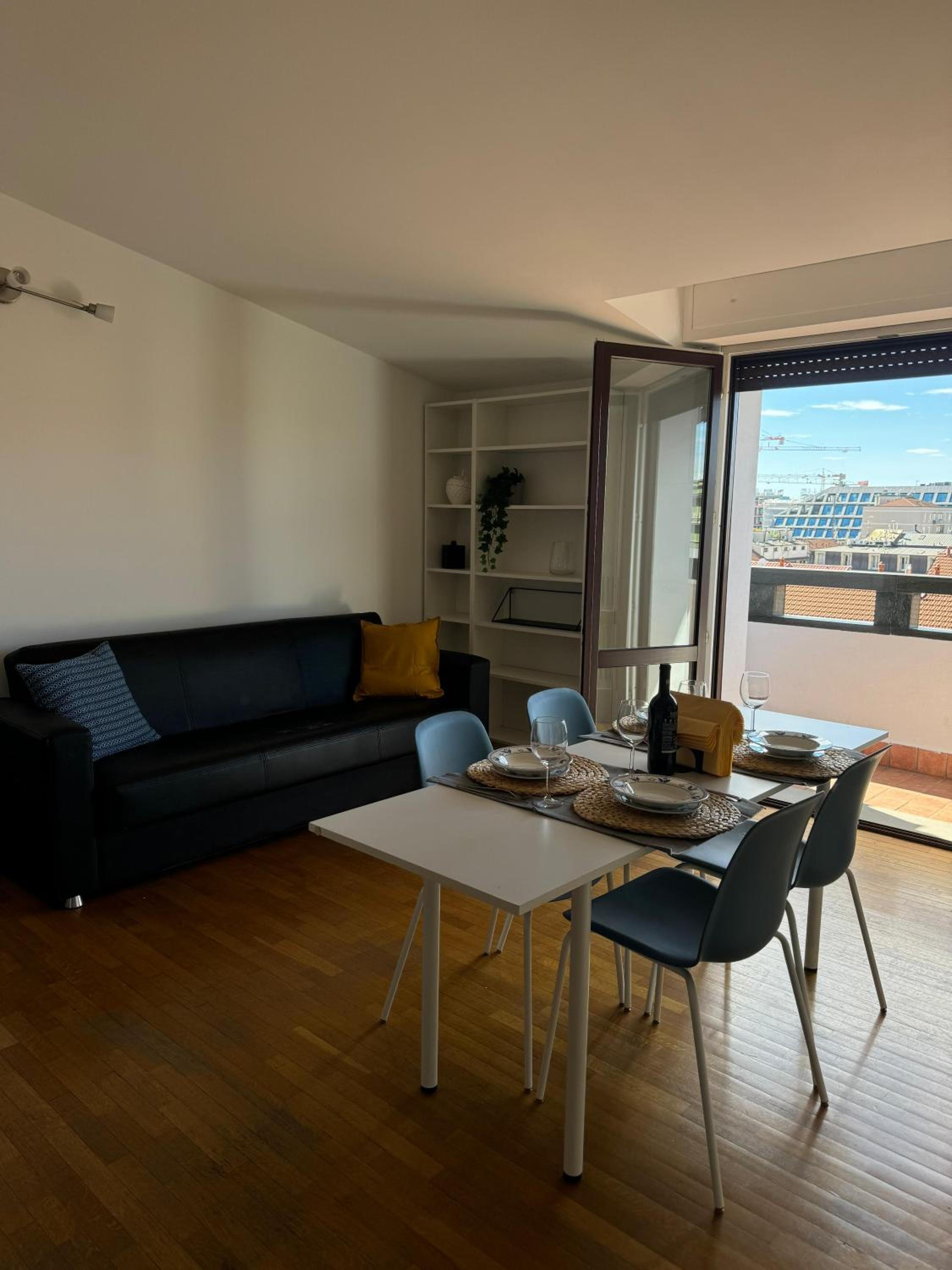 Appartamento Isola- Attico con Balcone photo 1