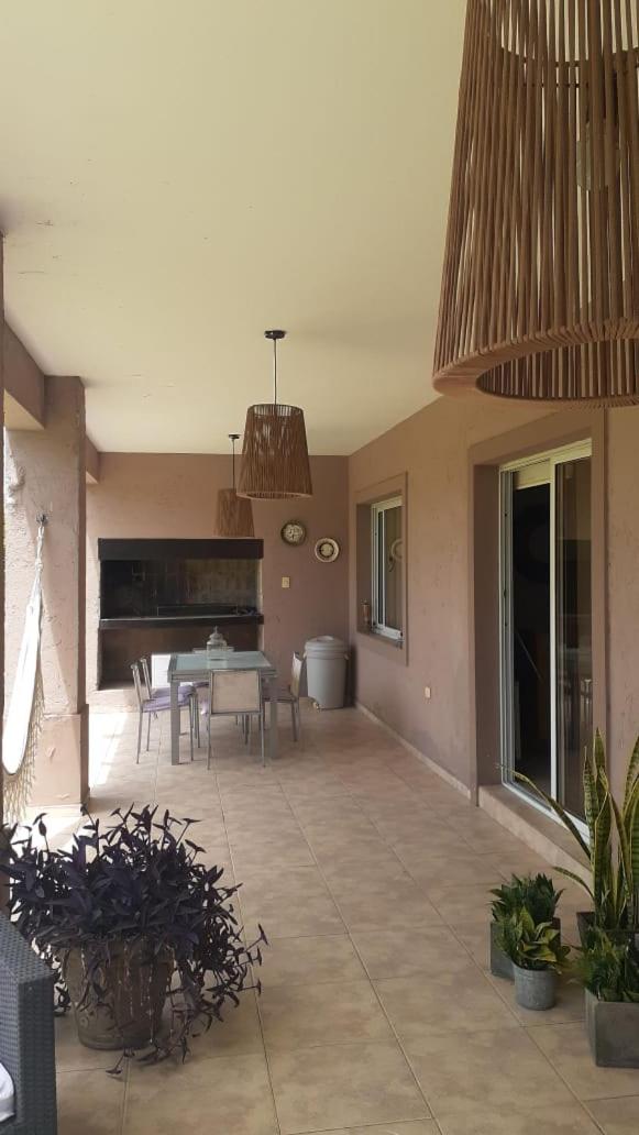Casa de categoría en barrio privado