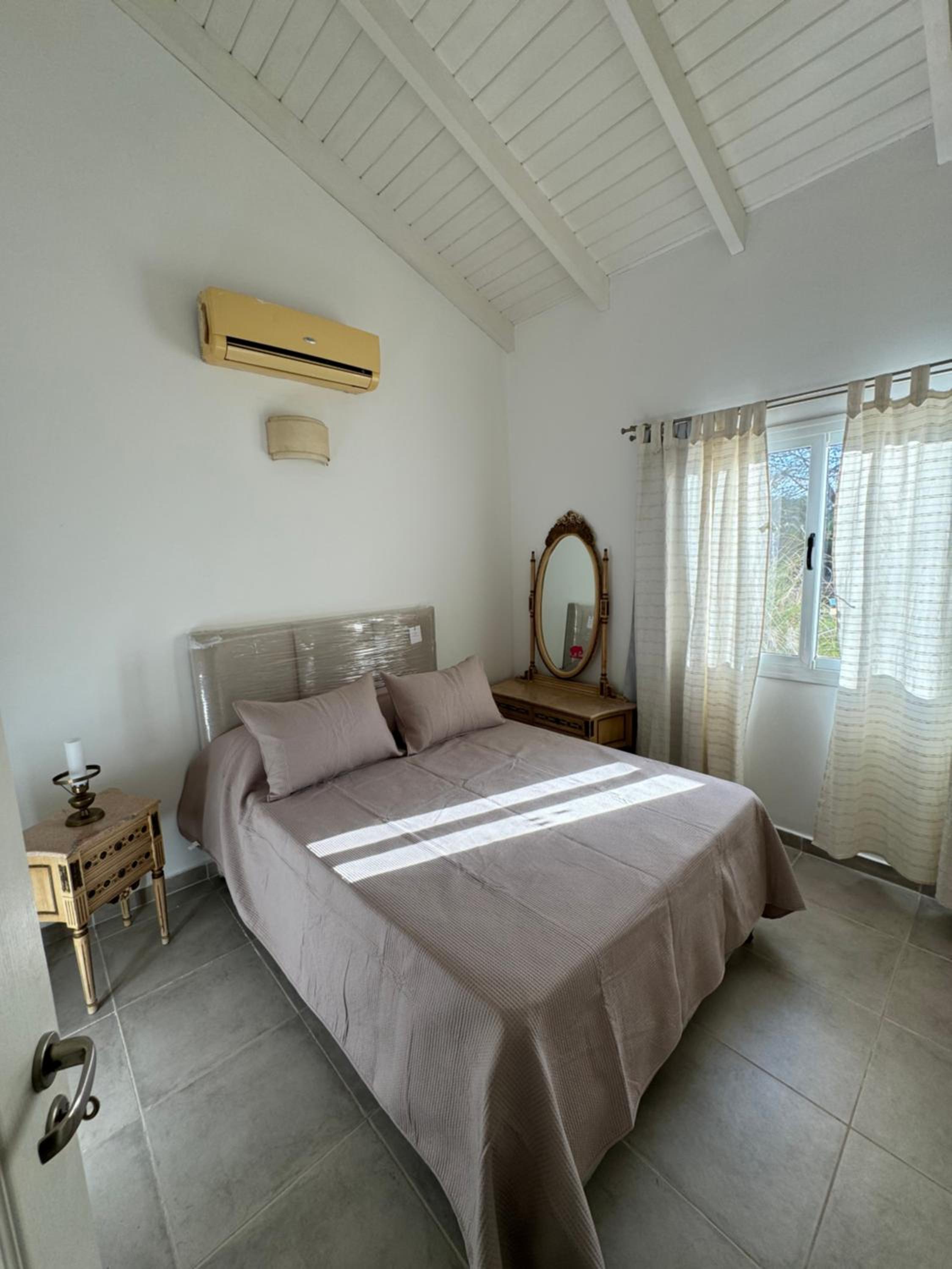 Casa de categoría en barrio privado