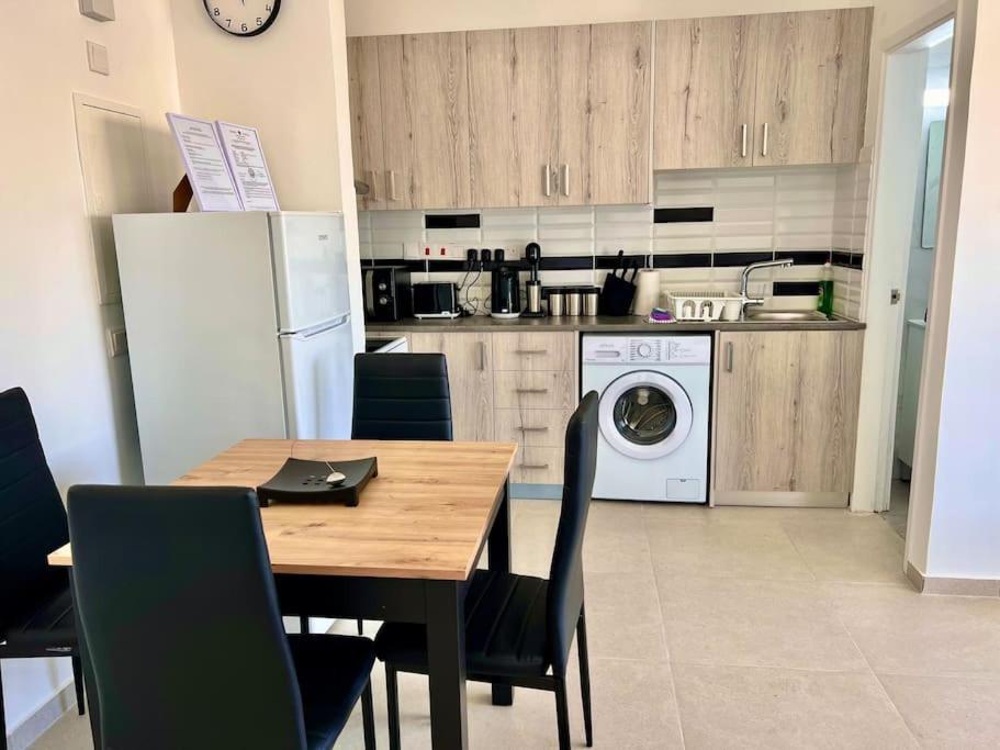 Cristiana Sea Breeze, Sleeps 3, Free Wifi