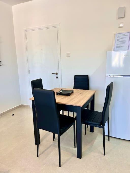 Cristiana Sea Breeze, Sleeps 3, Free Wifi