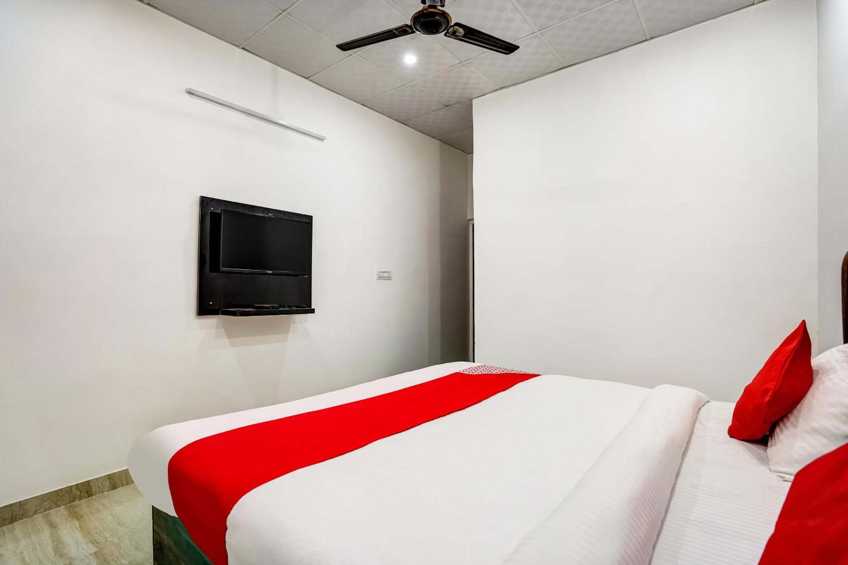 Hotel O Aashirvad view 3
