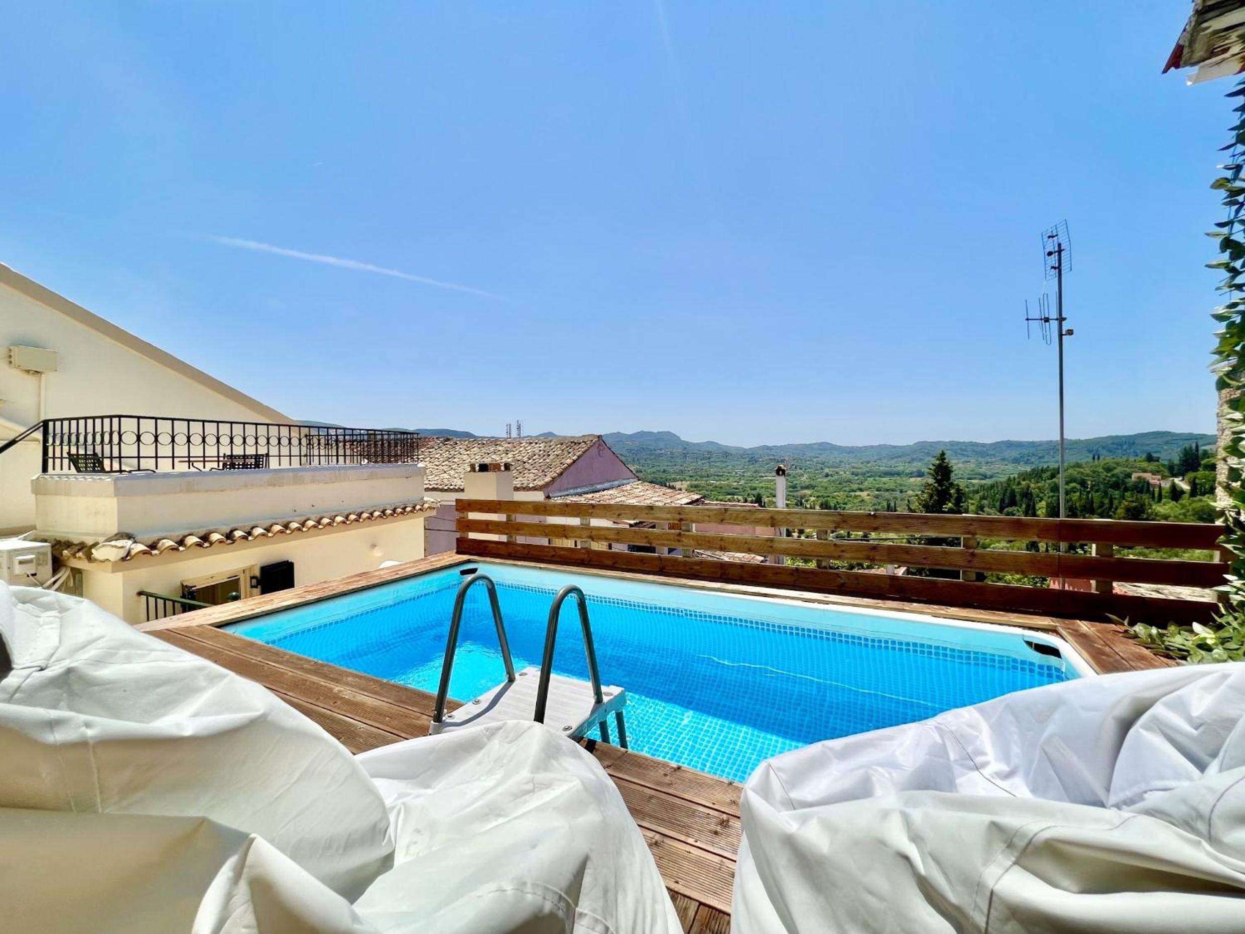 Casa Dolce with private plunge pool by DadoVillas view 2