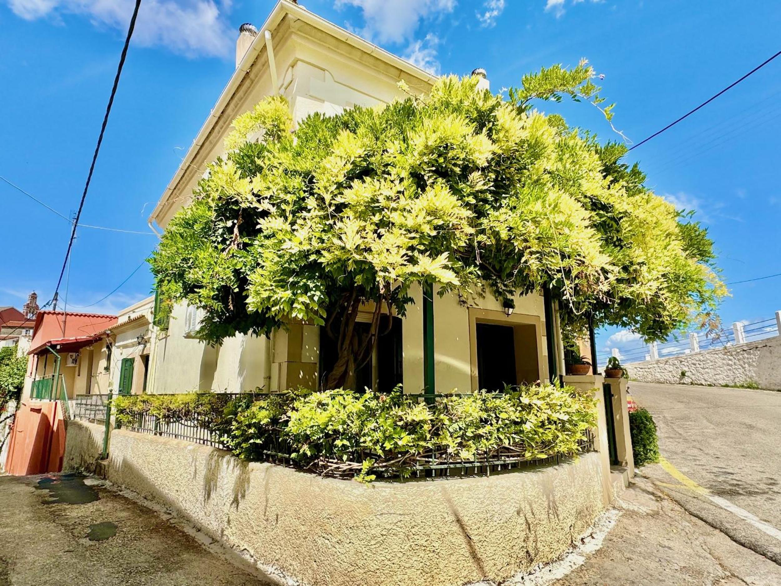 Casa Dolce with private plunge pool by DadoVillas view 4