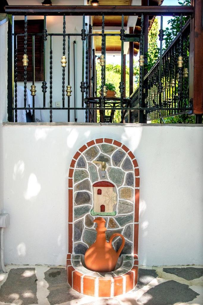 Photo 33
