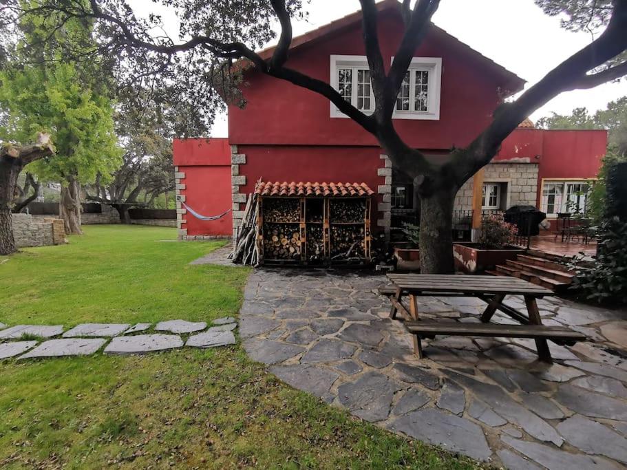 Casa rural piscina y barbacoa
