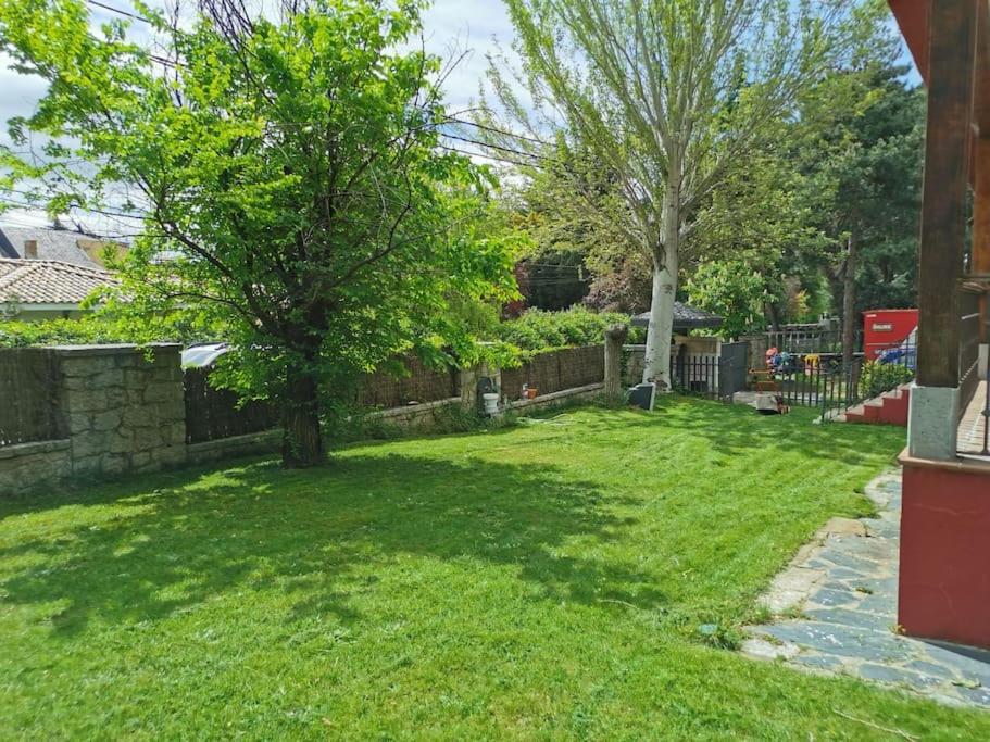 Casa rural piscina y barbacoa