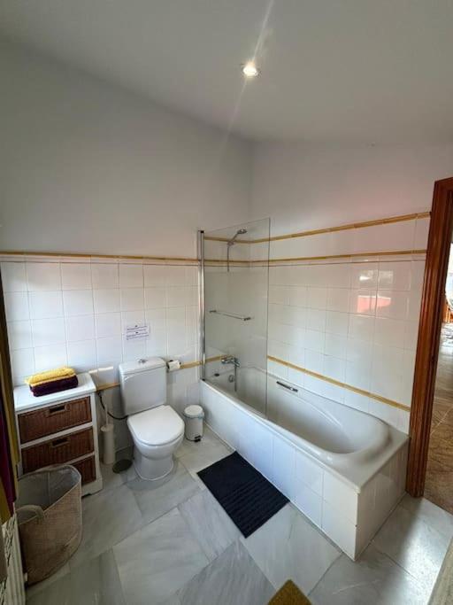 Casa rural piscina y barbacoa