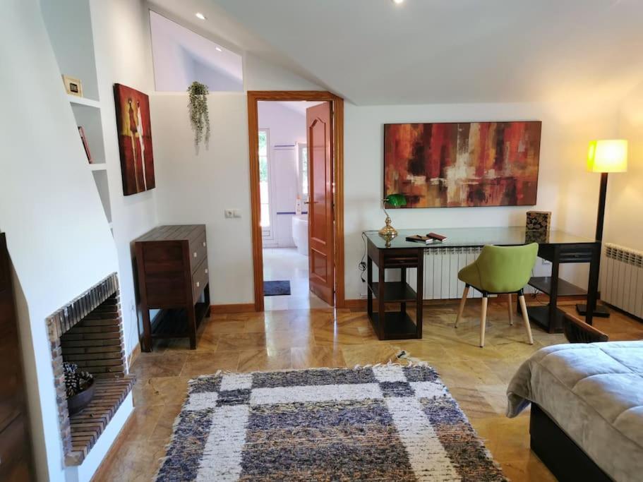 Casa rural piscina y barbacoa