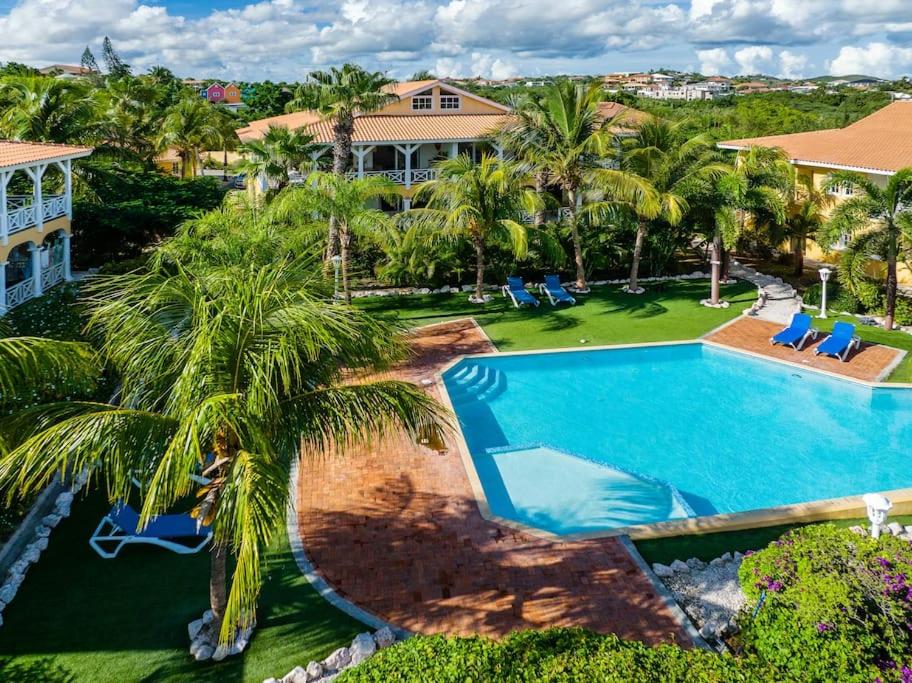 Dushi Tropicana, Jan Thiel, Curaçao