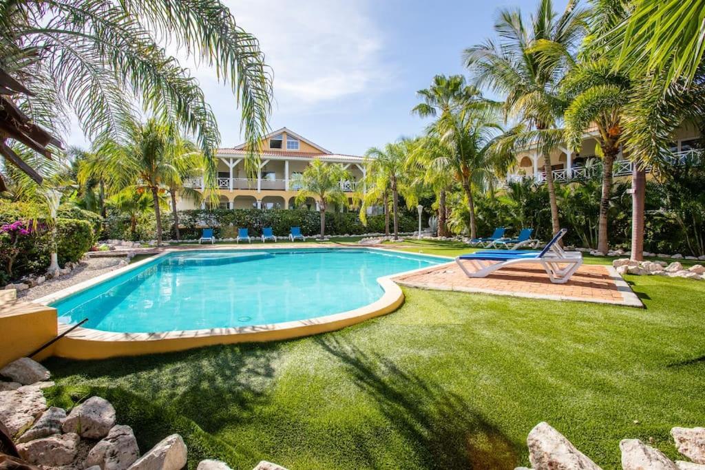 Dushi Tropicana, Jan Thiel, Curaçao
