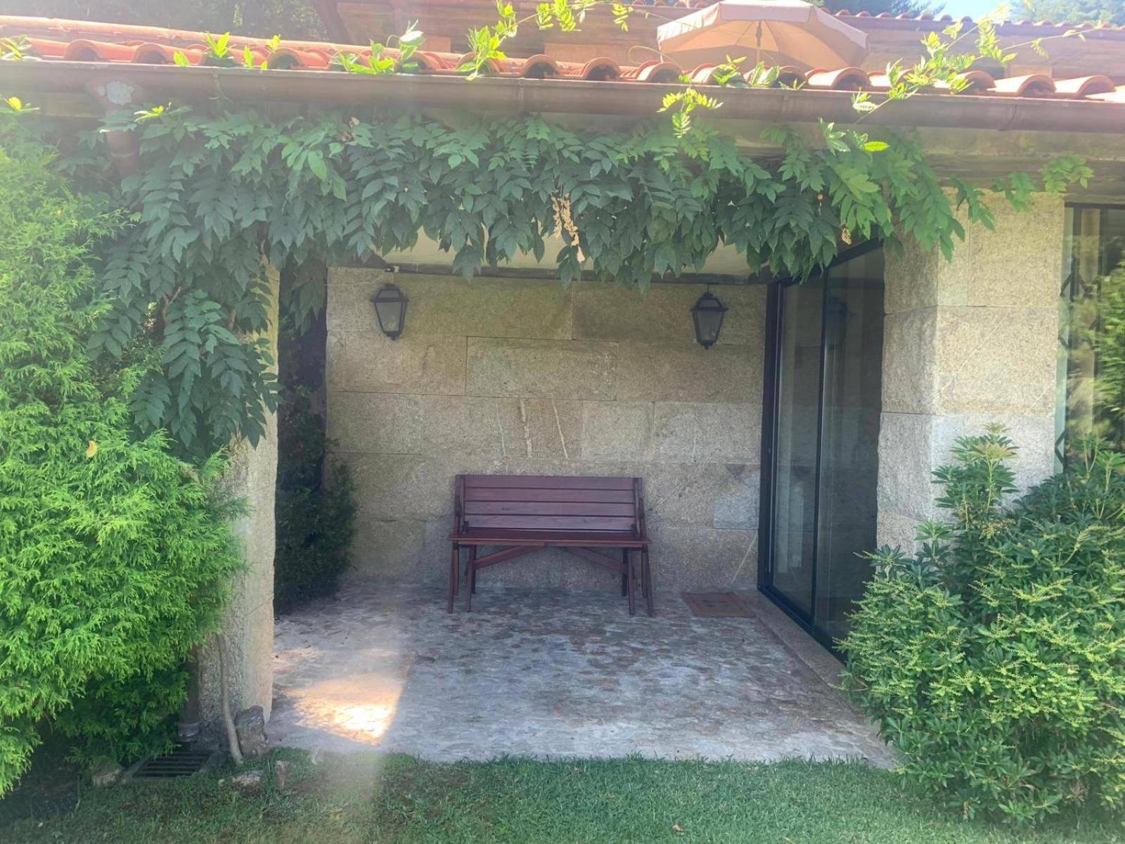 Moradia 3 quartos com piscina partilhada no Gerês Caniçada Braga