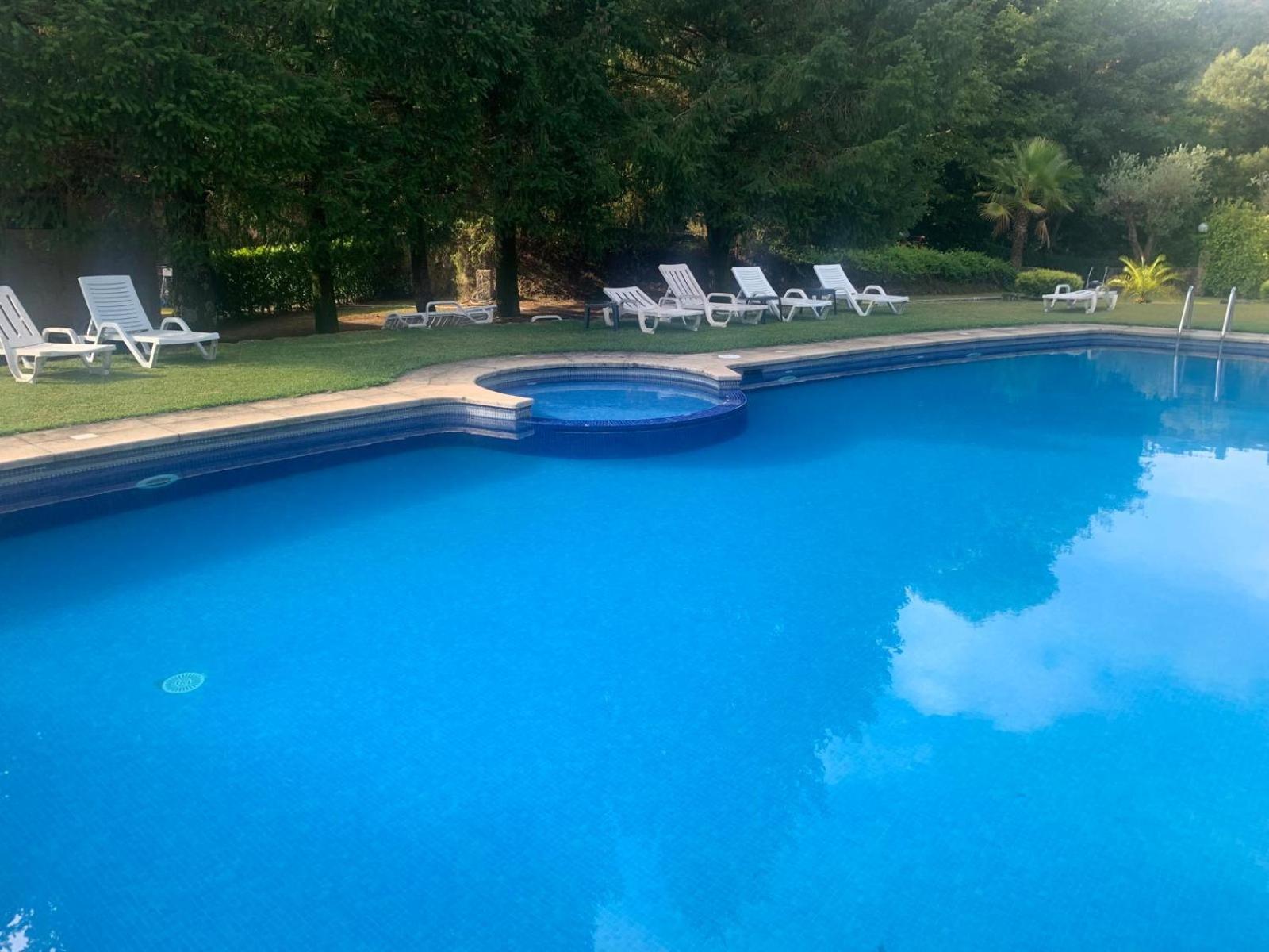 Moradia 3 quartos com piscina partilhada no Gerês Caniçada Braga