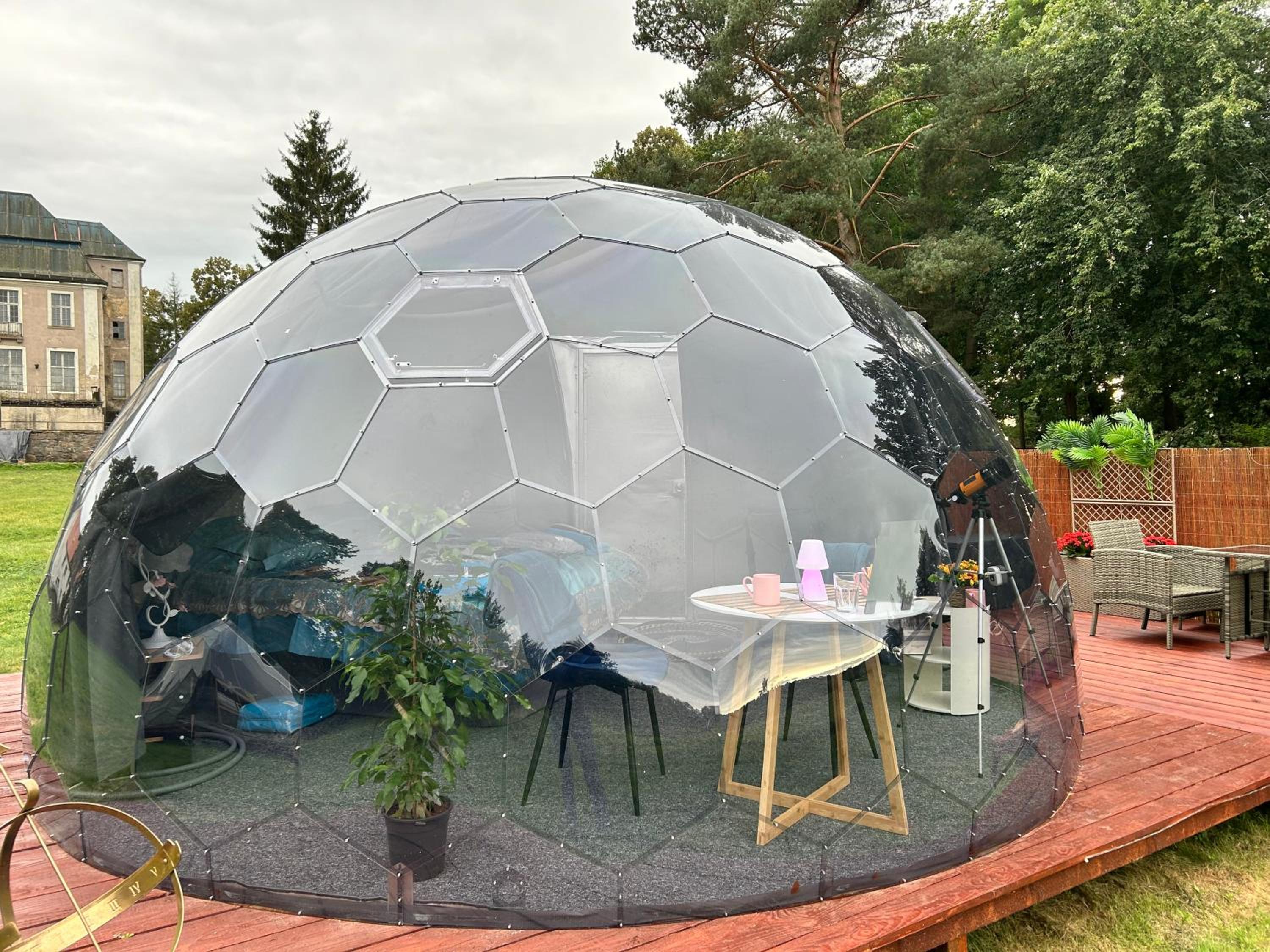 Eco Iglu The Secret of Comfort 5 Stars