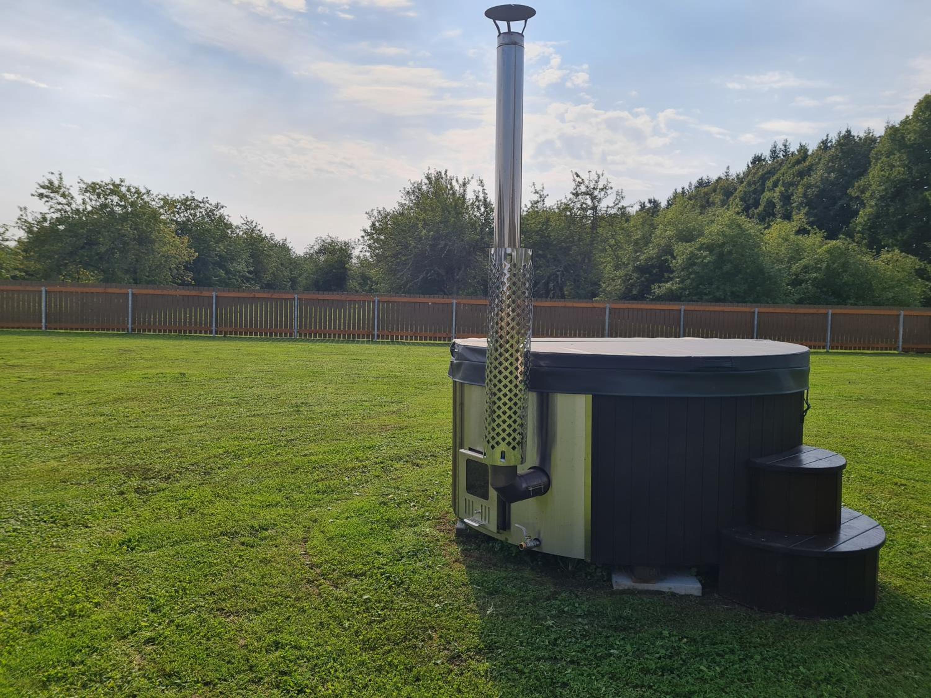 Salomon Glamping
