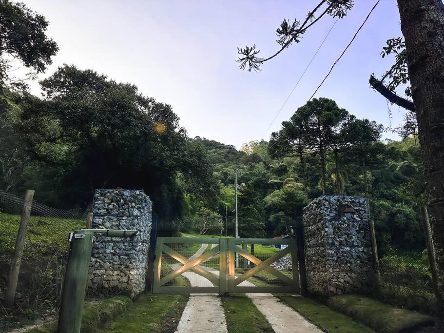 Refugio Jabuticaba, CASA DO TOPO - Romantismo sob o ceu estrelado