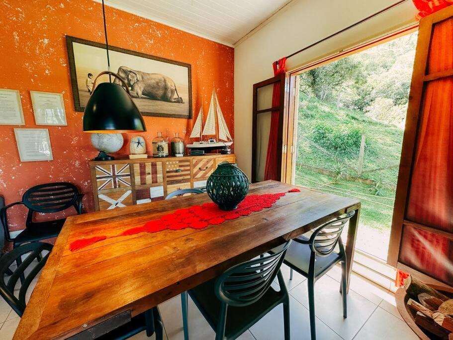Refugio Jabuticaba, CASA DO TOPO - Romantismo sob o ceu estrelado