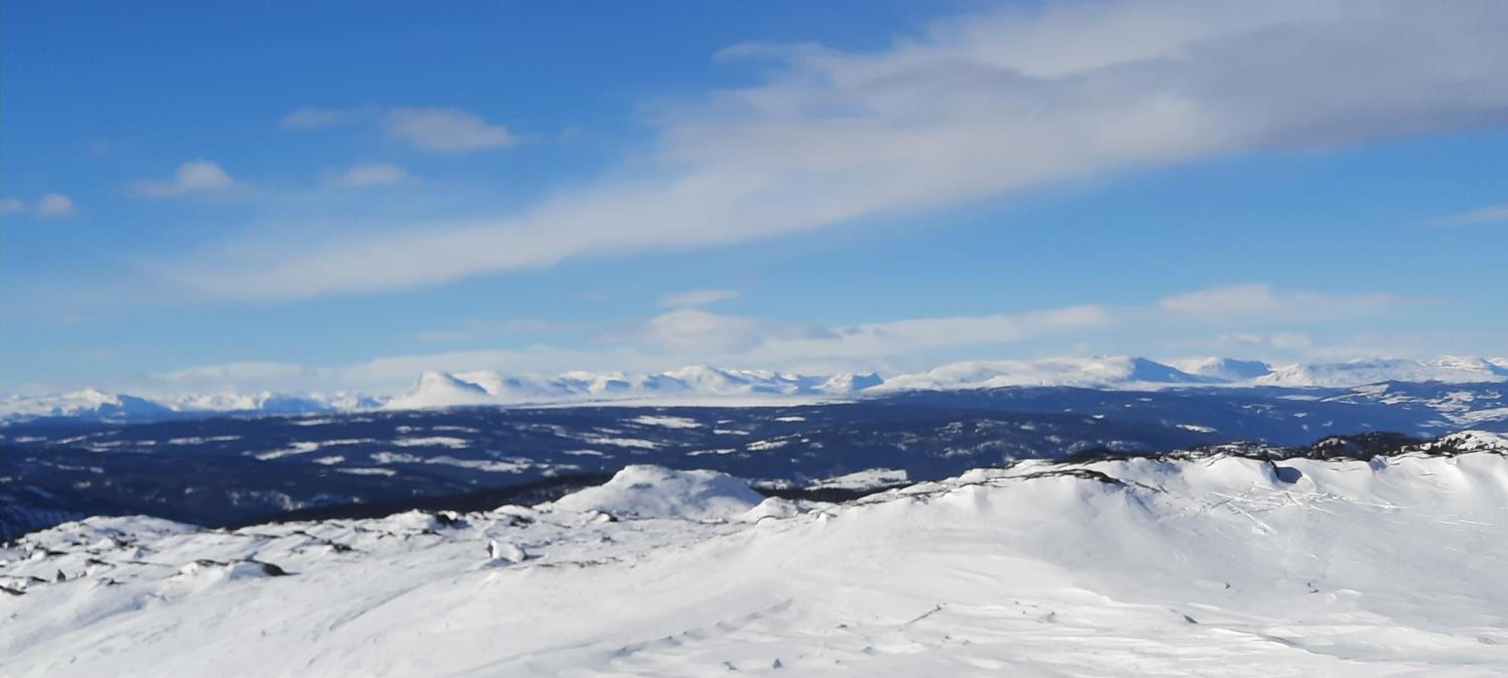 HYTTEEVENTYR I VALDRES MED JACUZZI, 5 soverom, alpinbakke og skiløyper like ved!