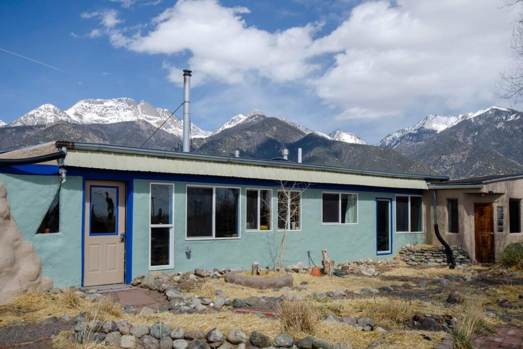 High Mountain Desert Earthship with Stunning Views