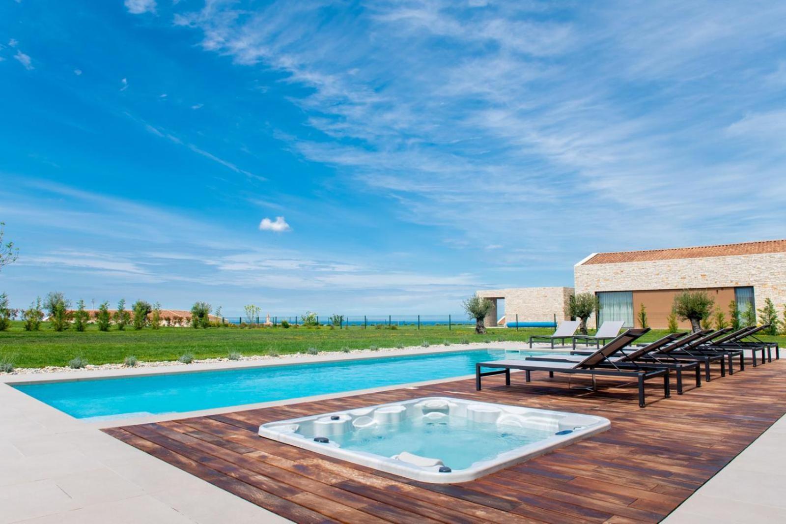 Villa Sanpadeo by Rent Istria