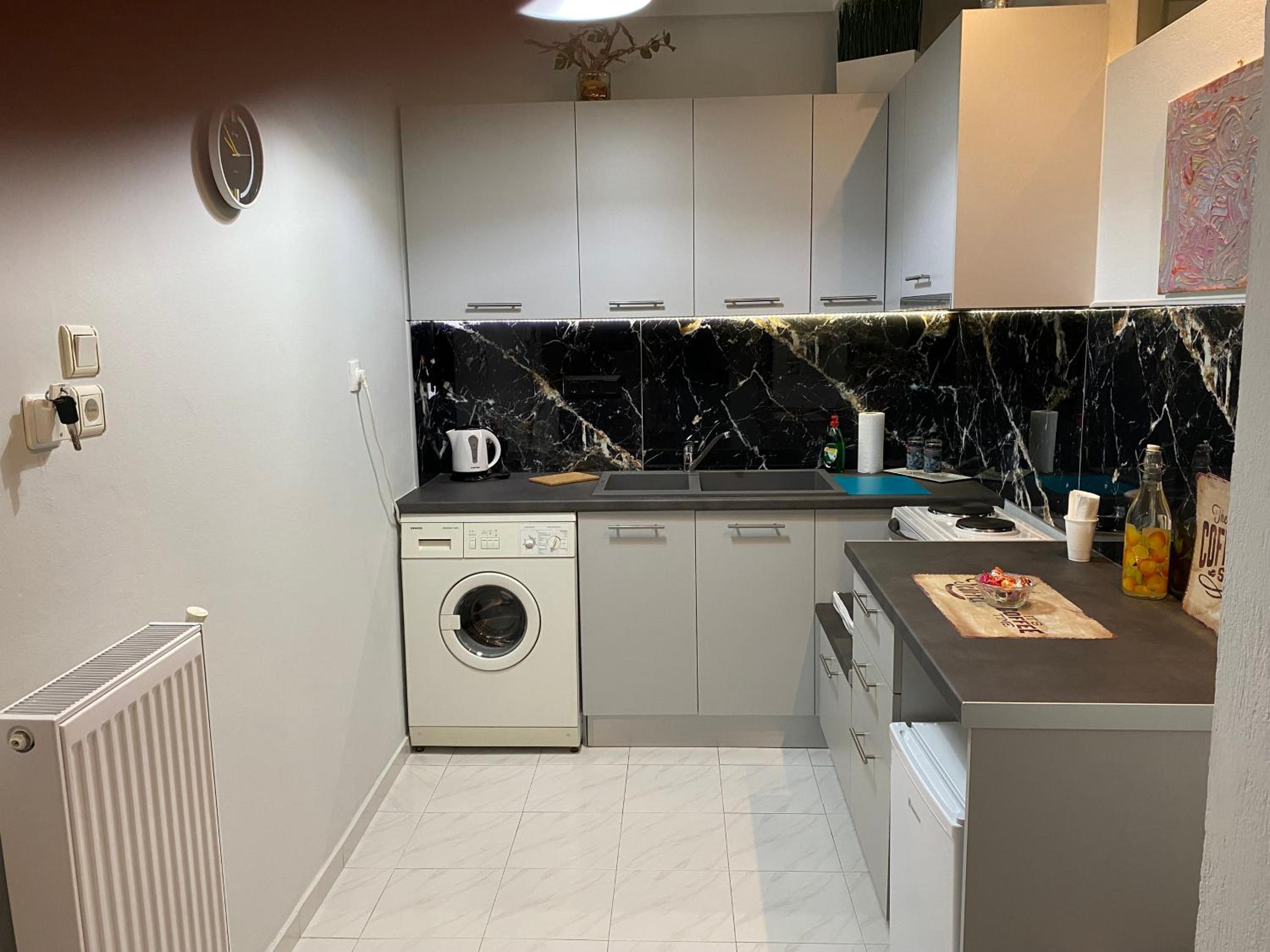 Urban Chic Flat Pagrati Athens