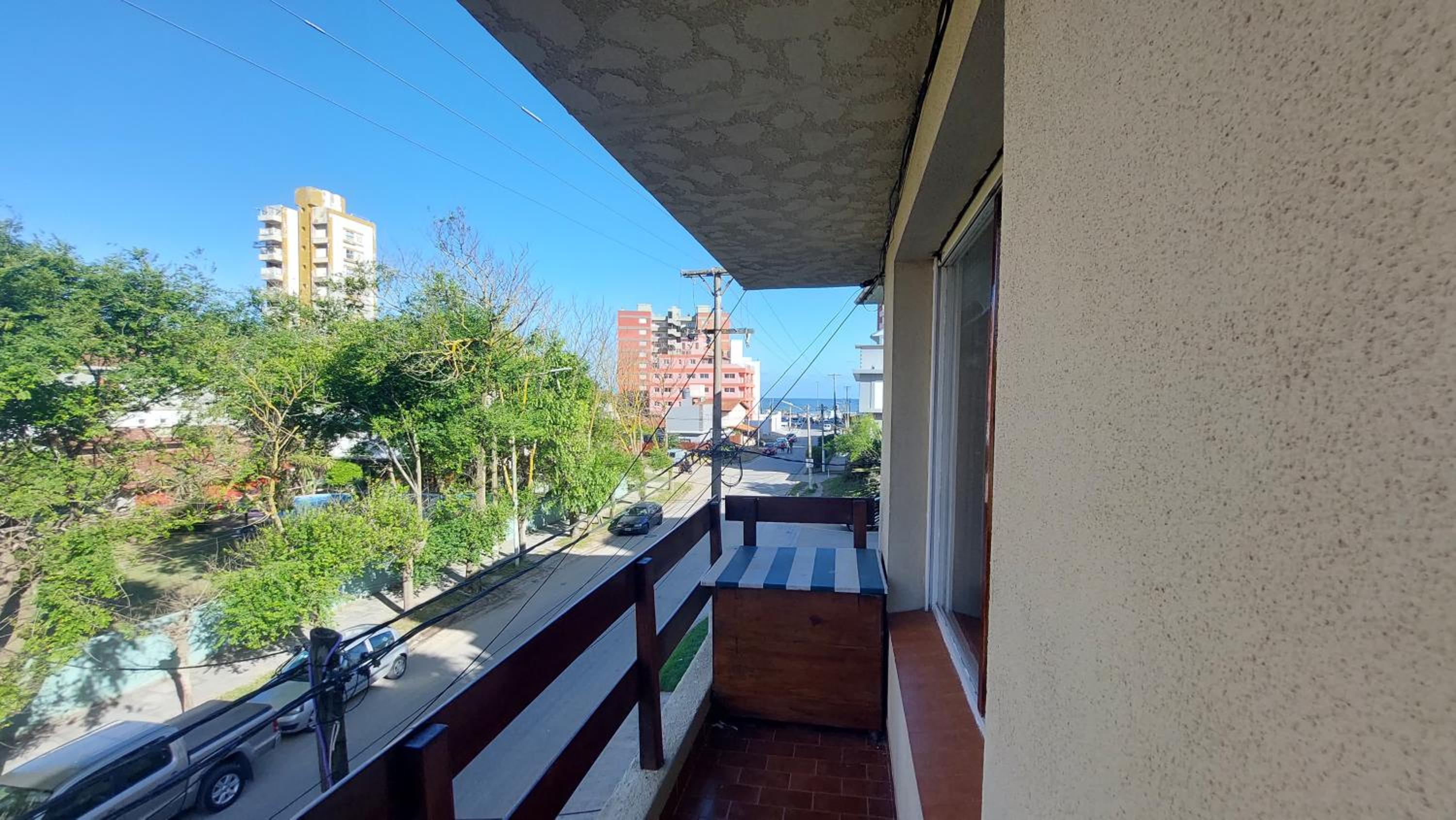 Cómodo departamento a 100 m del mar y bosque