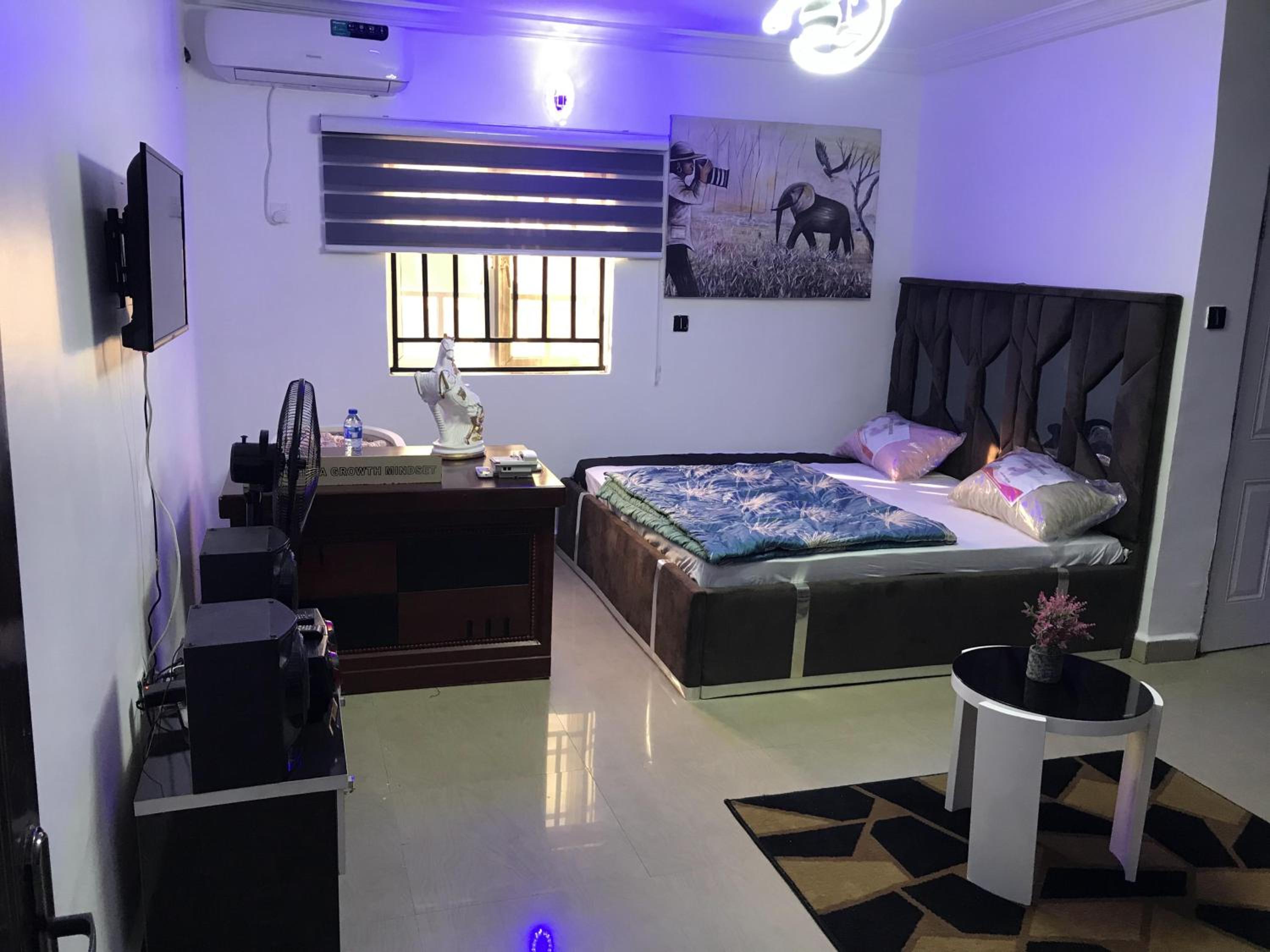 Montana Crusoe Apartments view 5