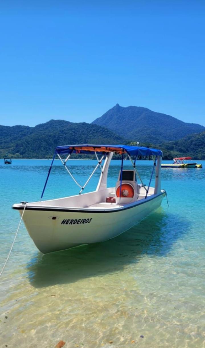 Casa praias de São Gonçalo em Paraty RJ