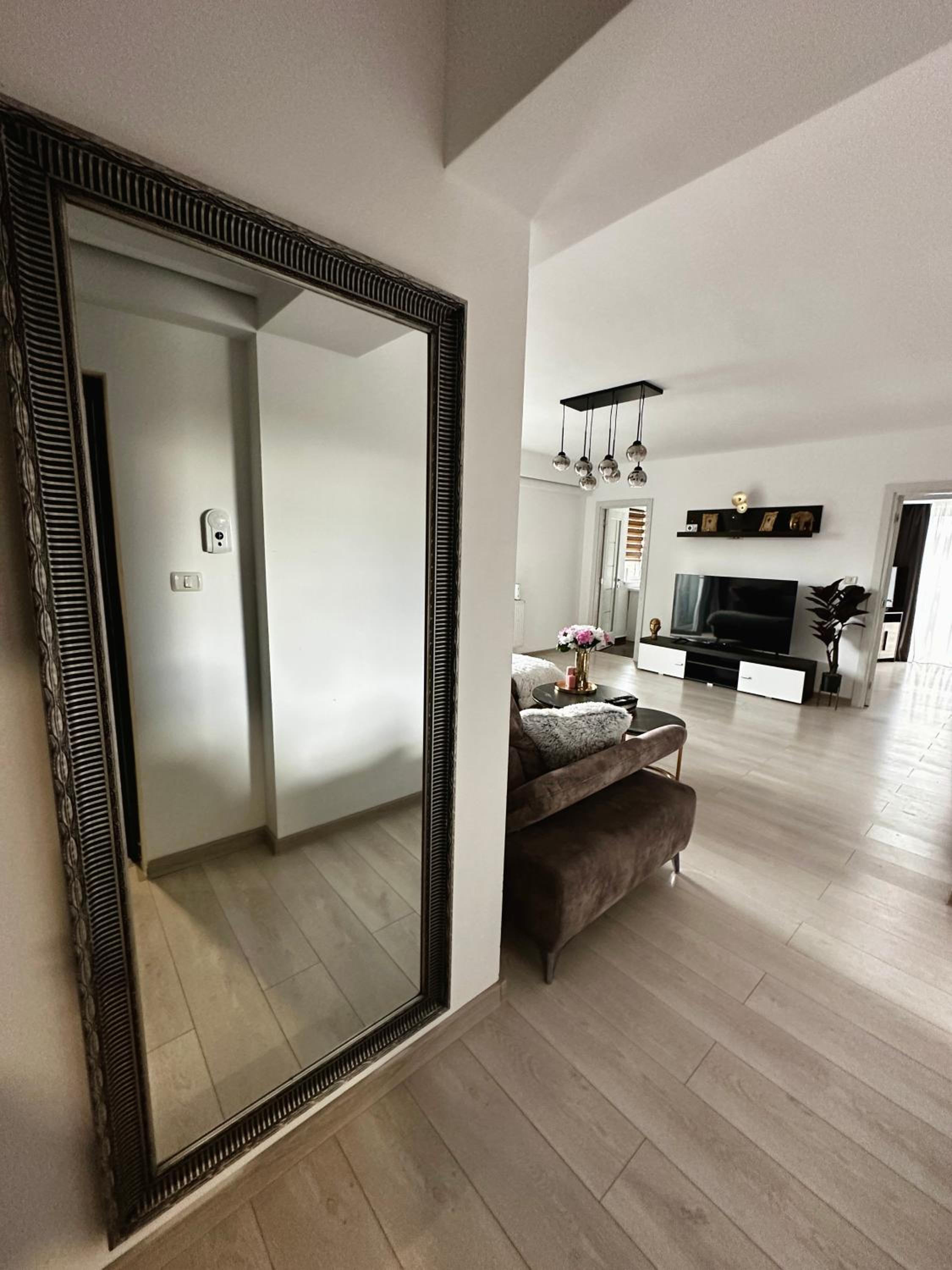 PIN Apartments - B dul Ferdinand