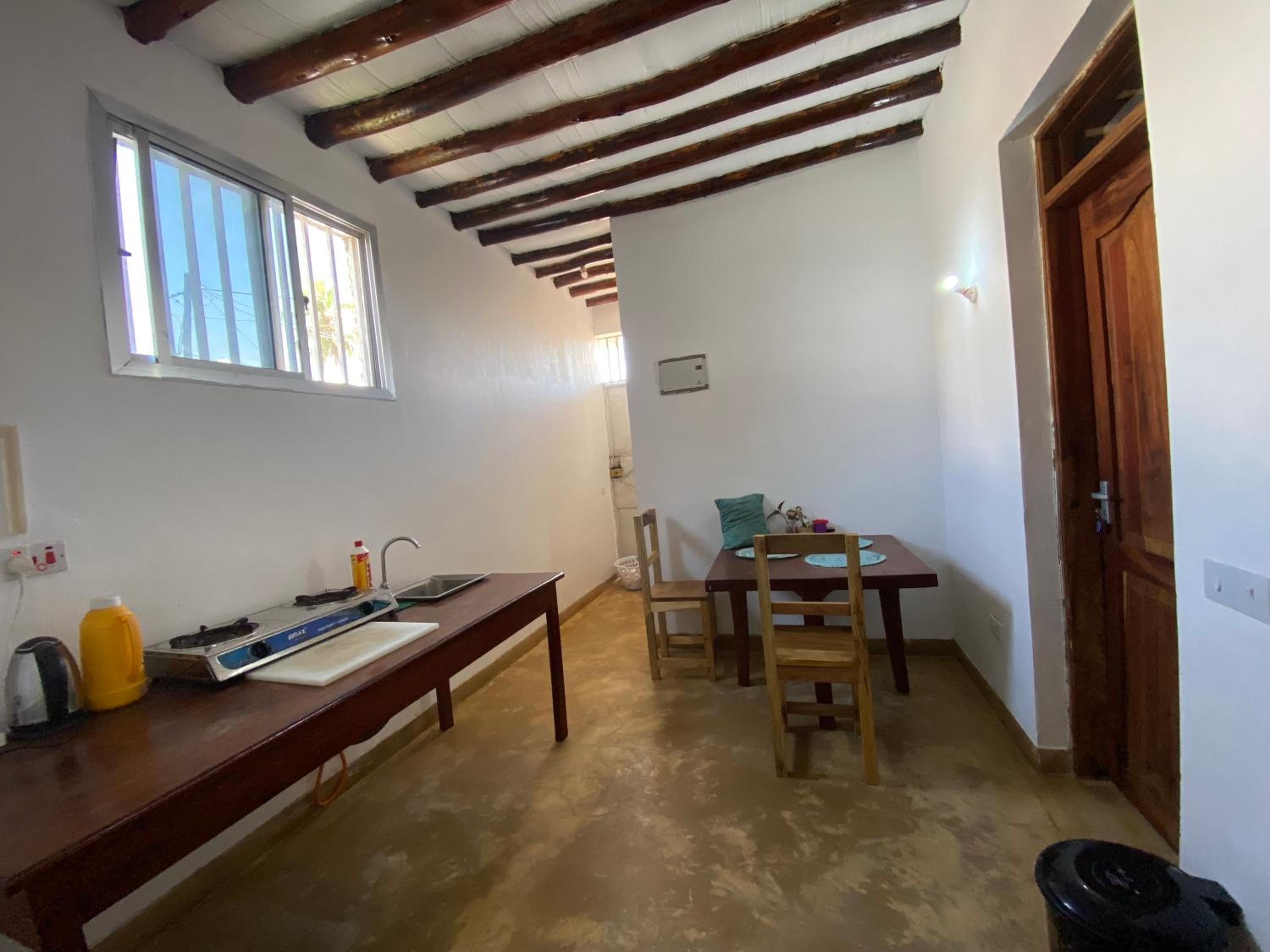 Kiwani Villa