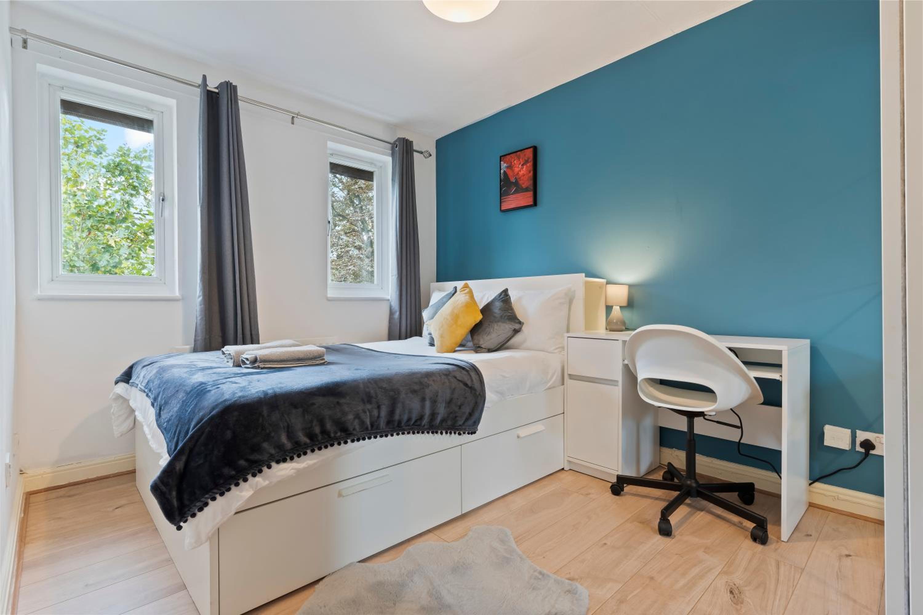 Lovely 4BR house in the city with Parking