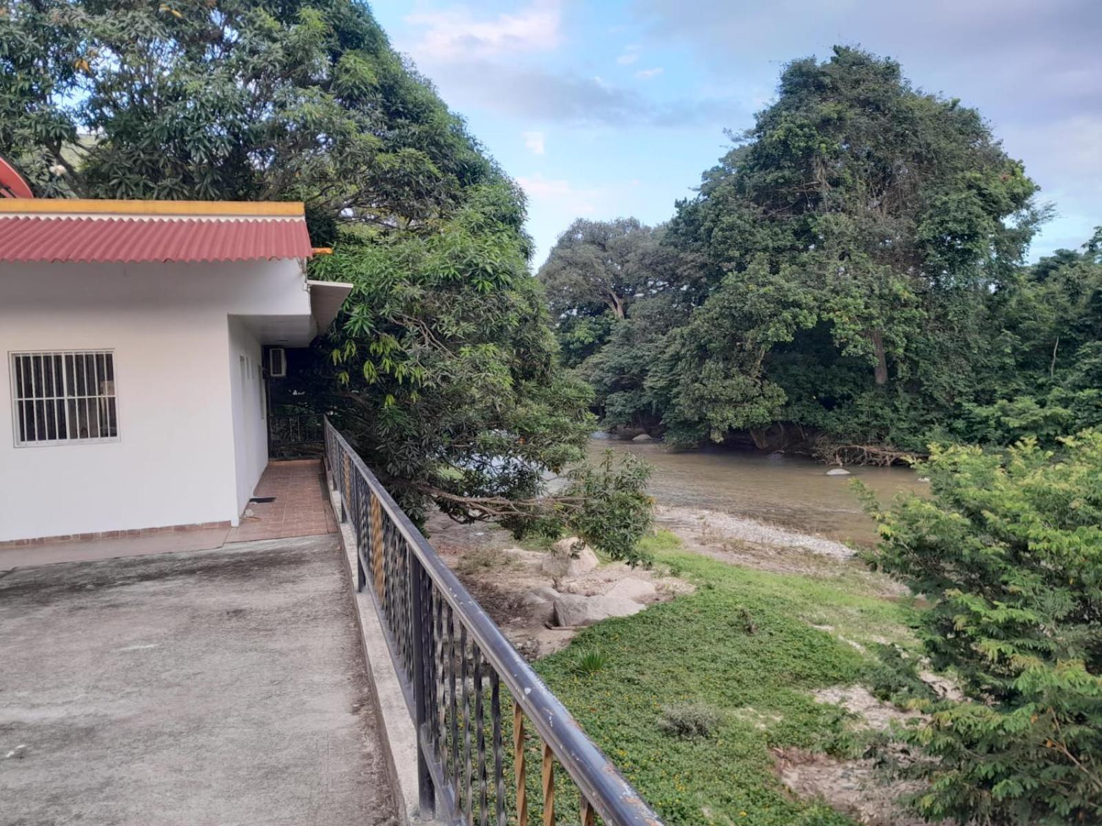Casa turística rio piedra