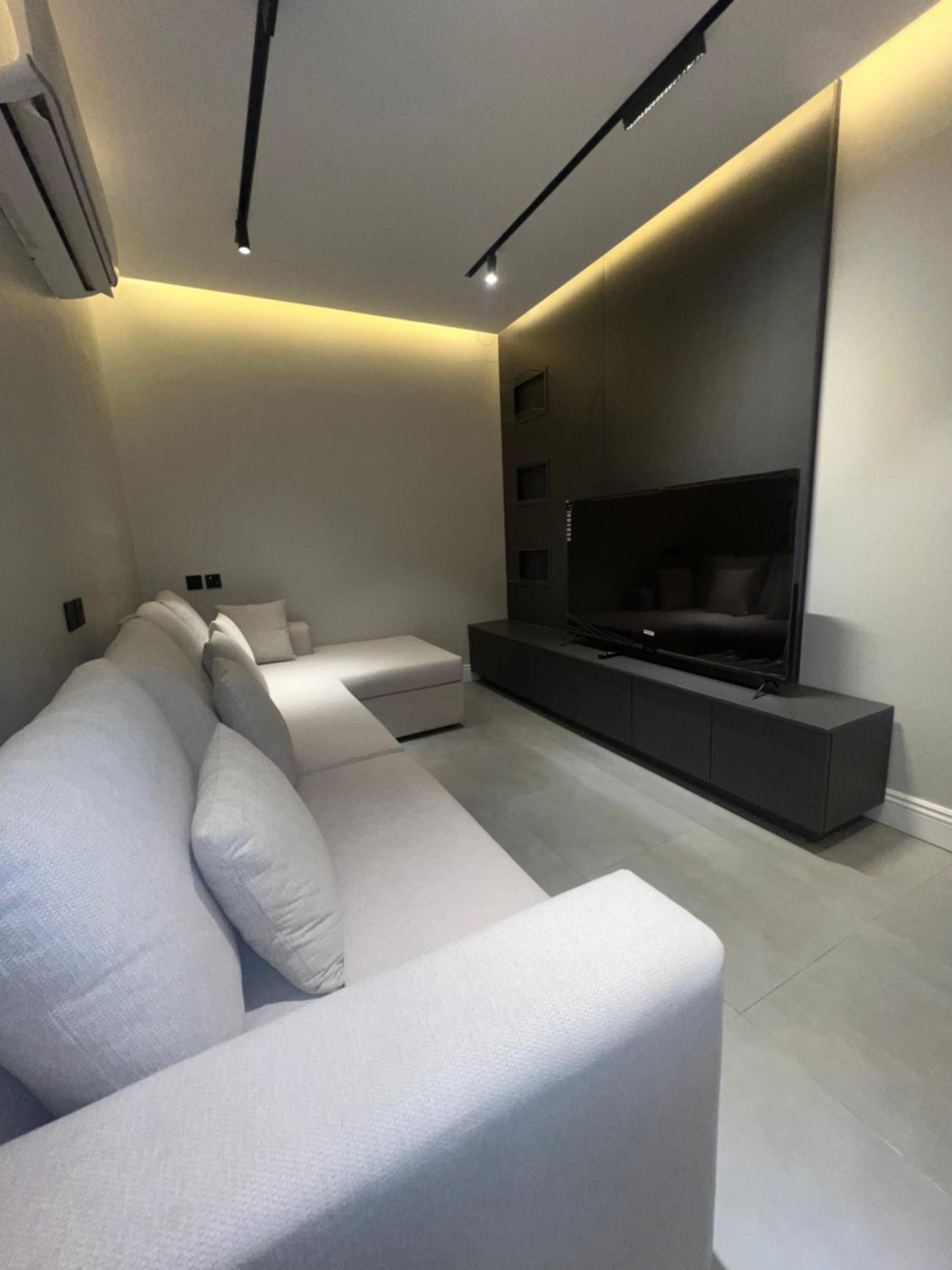 Luxury 1 bedroom apartment