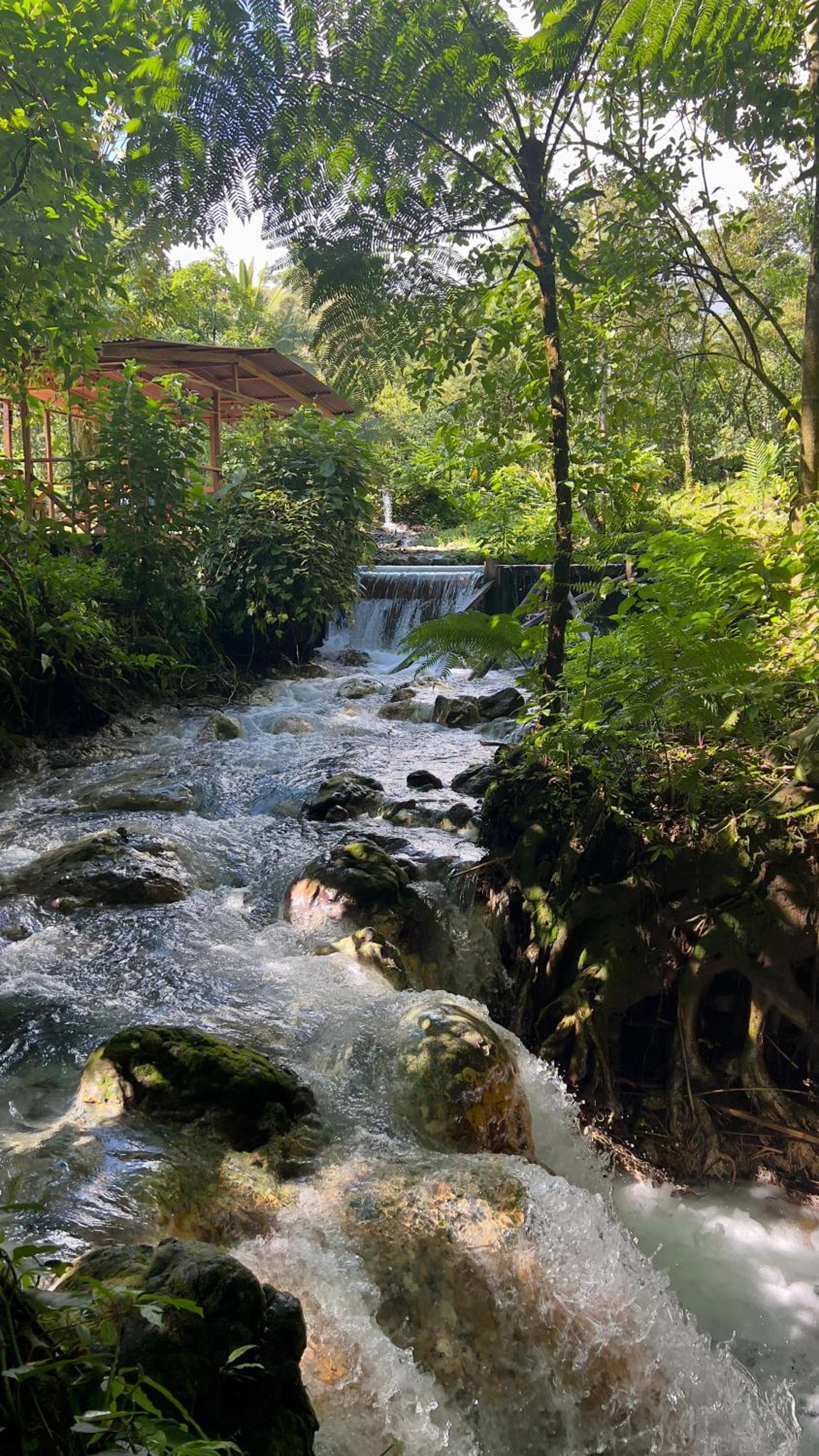 Mineral River Eco Dome