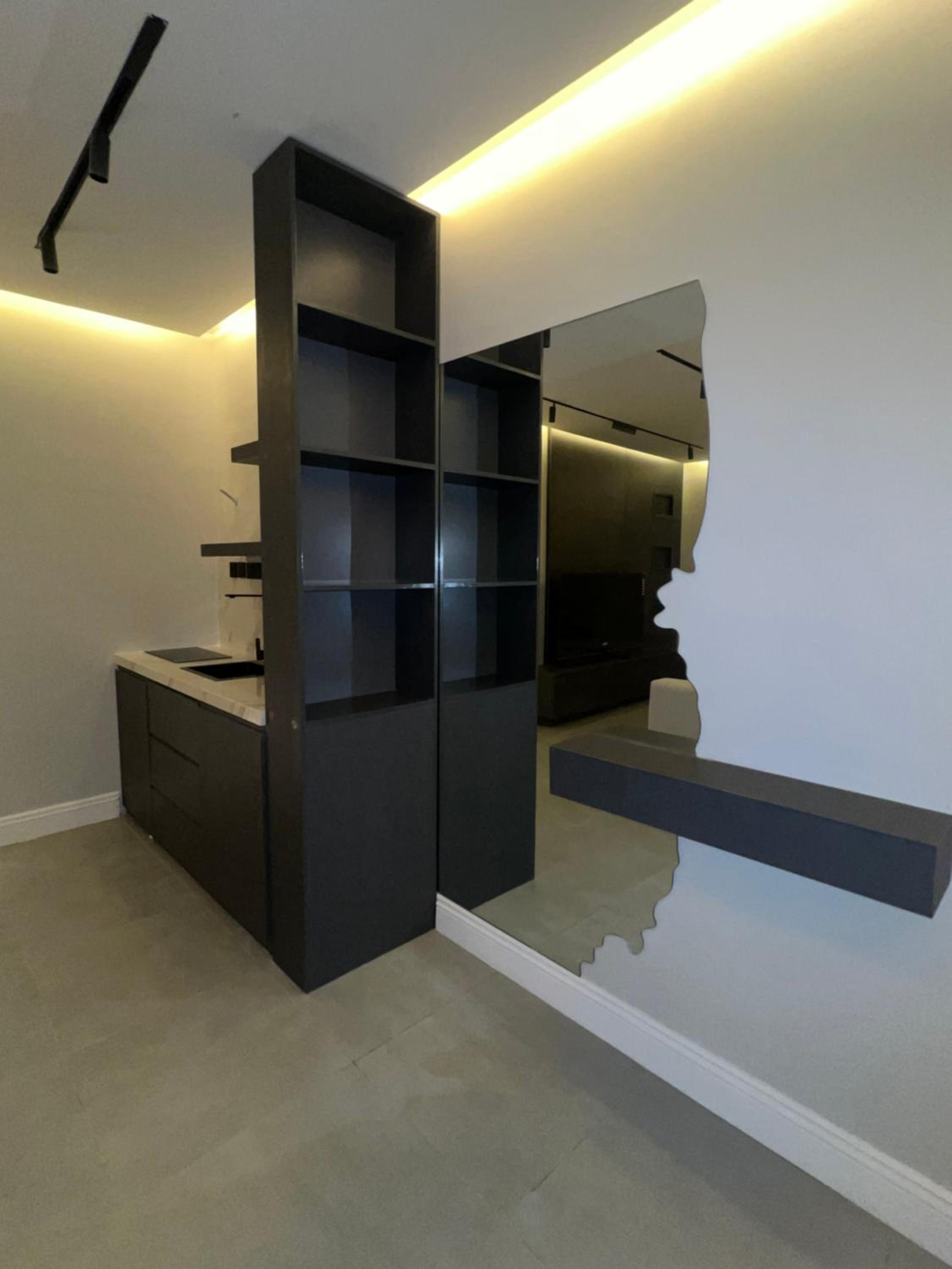 Prestige 1 bedroom apartment