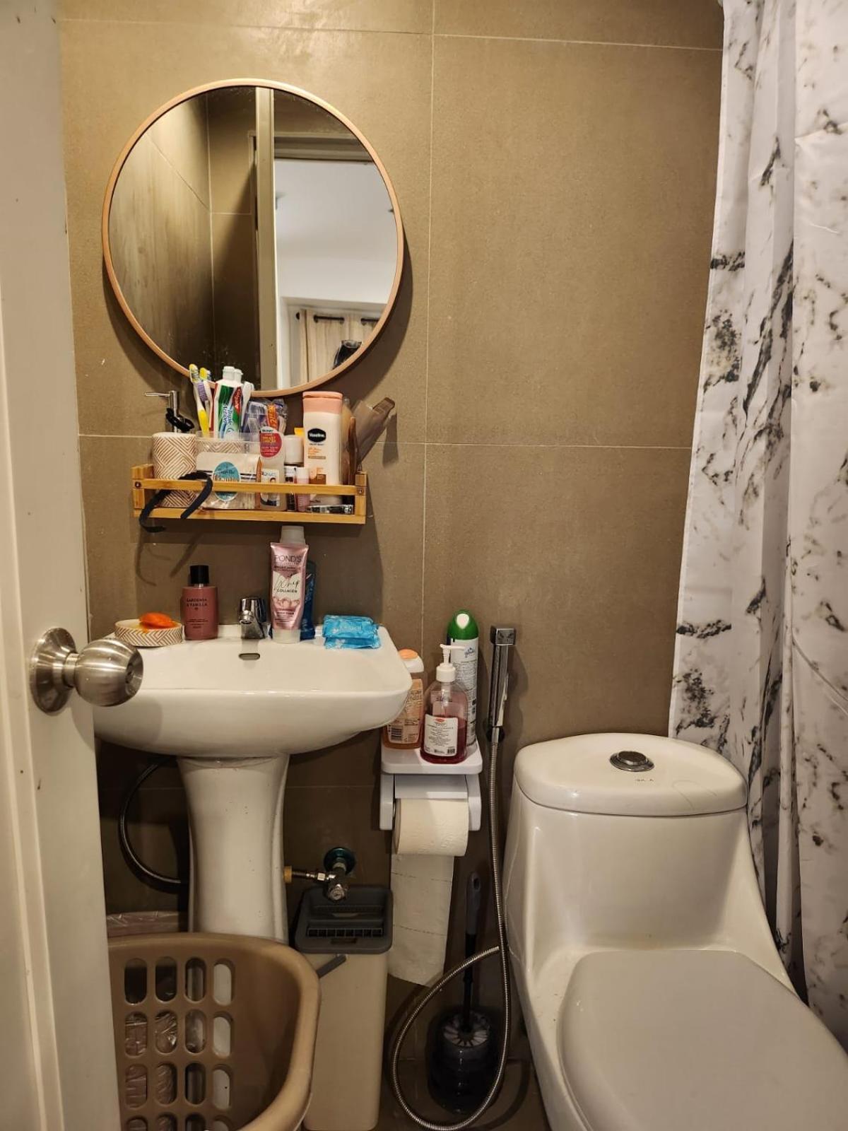 Victoria Towers D - 2 Bedroom Mejia Flat view 5