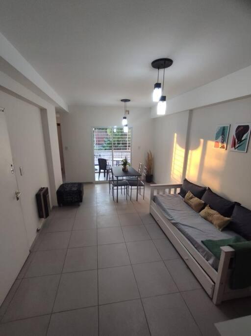 Hermoso y cómodo departamento céntrico