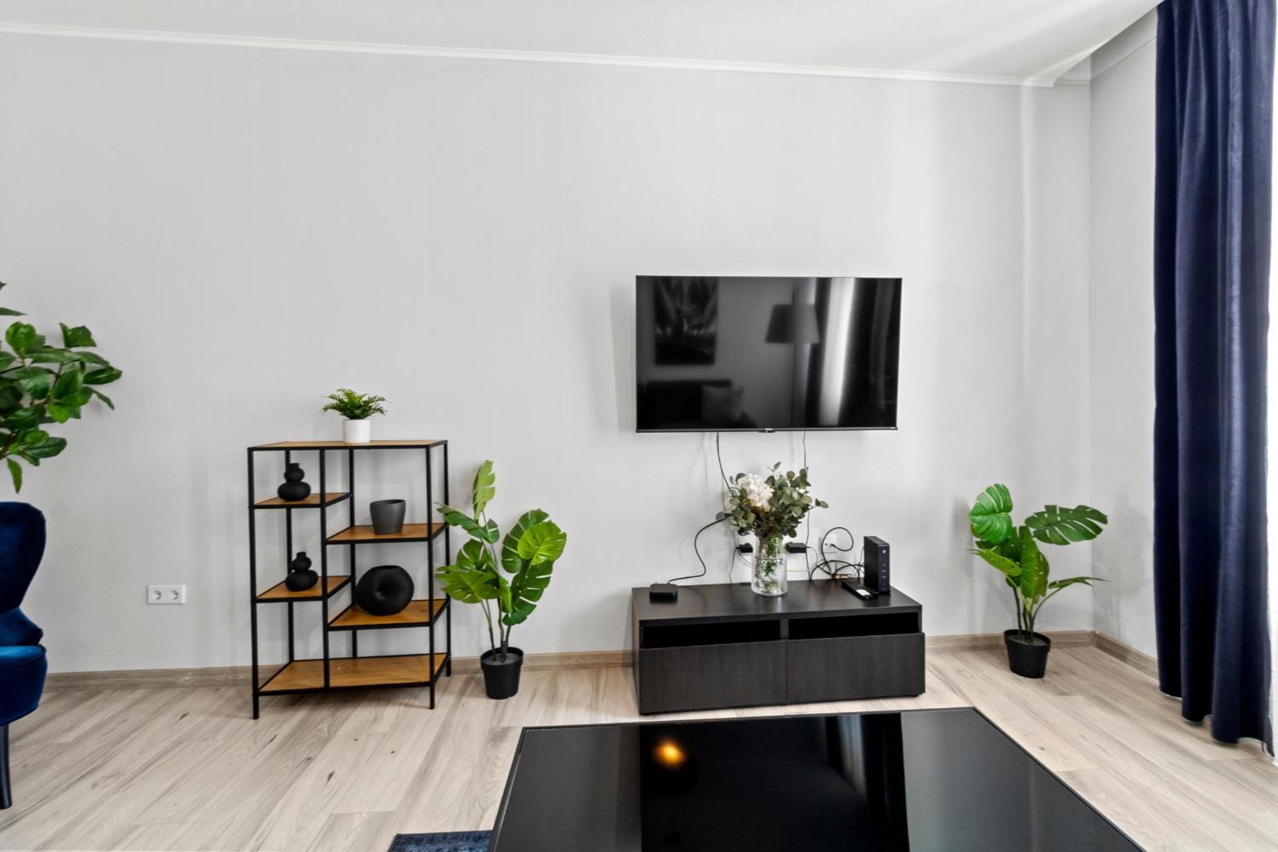 Balcony Apartment, 4 min to U3 Zipperer Straße