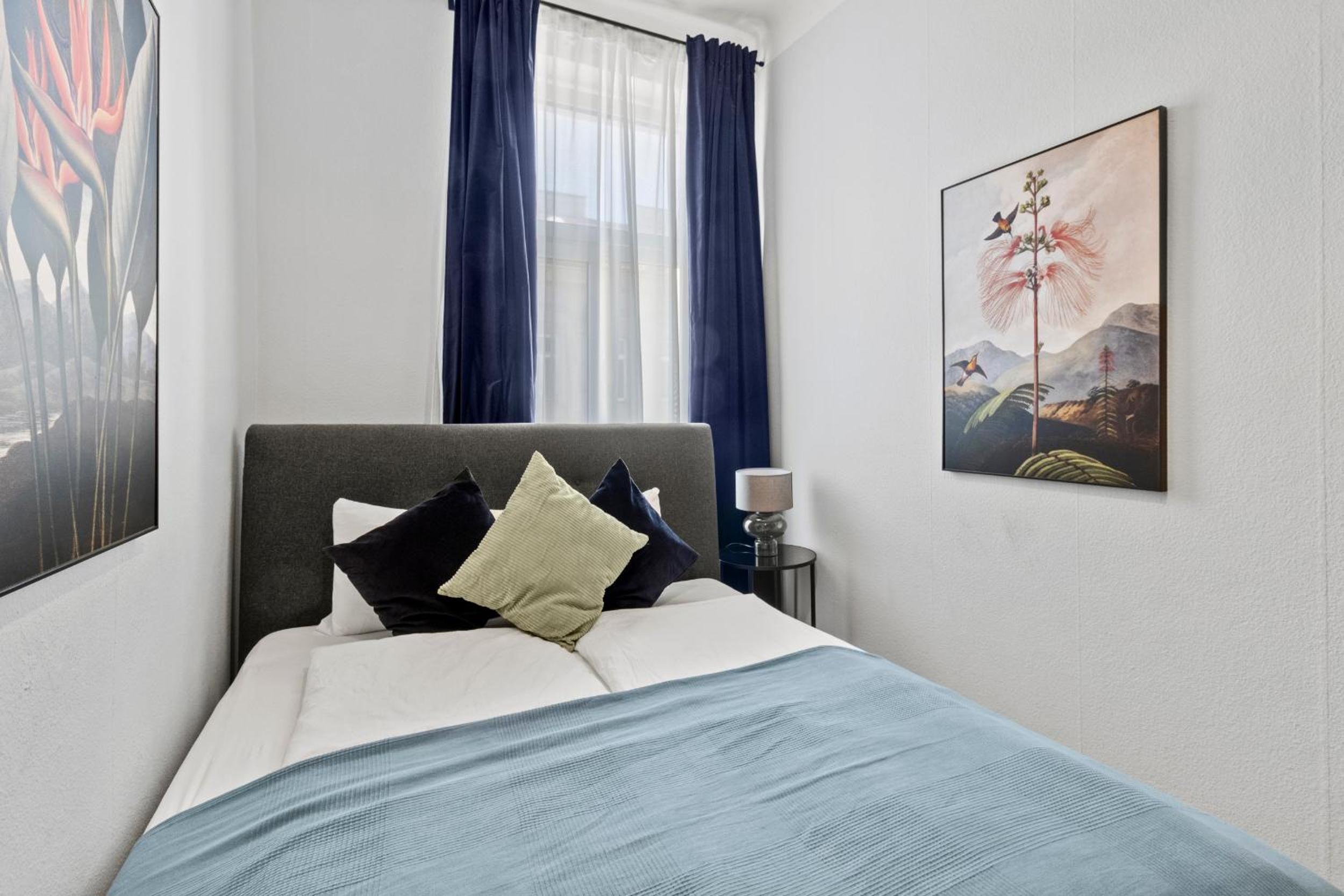 Balcony Apartment, 4 min to U3 Zipperer Straße