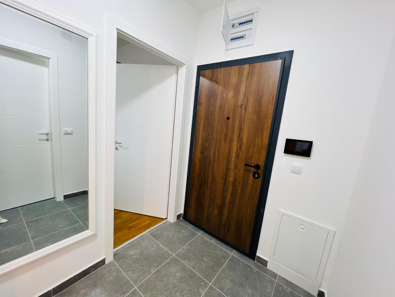 Apartment Gina-Centar