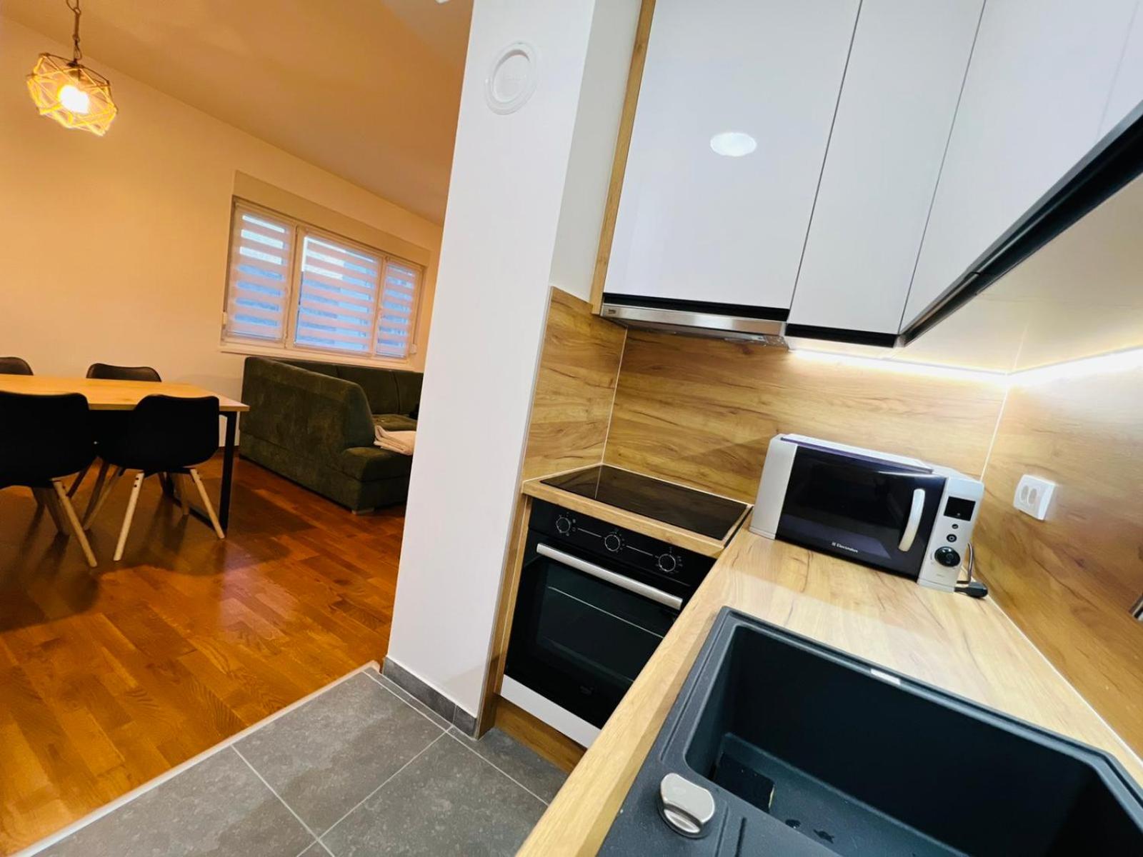 Apartment Gina-Centar