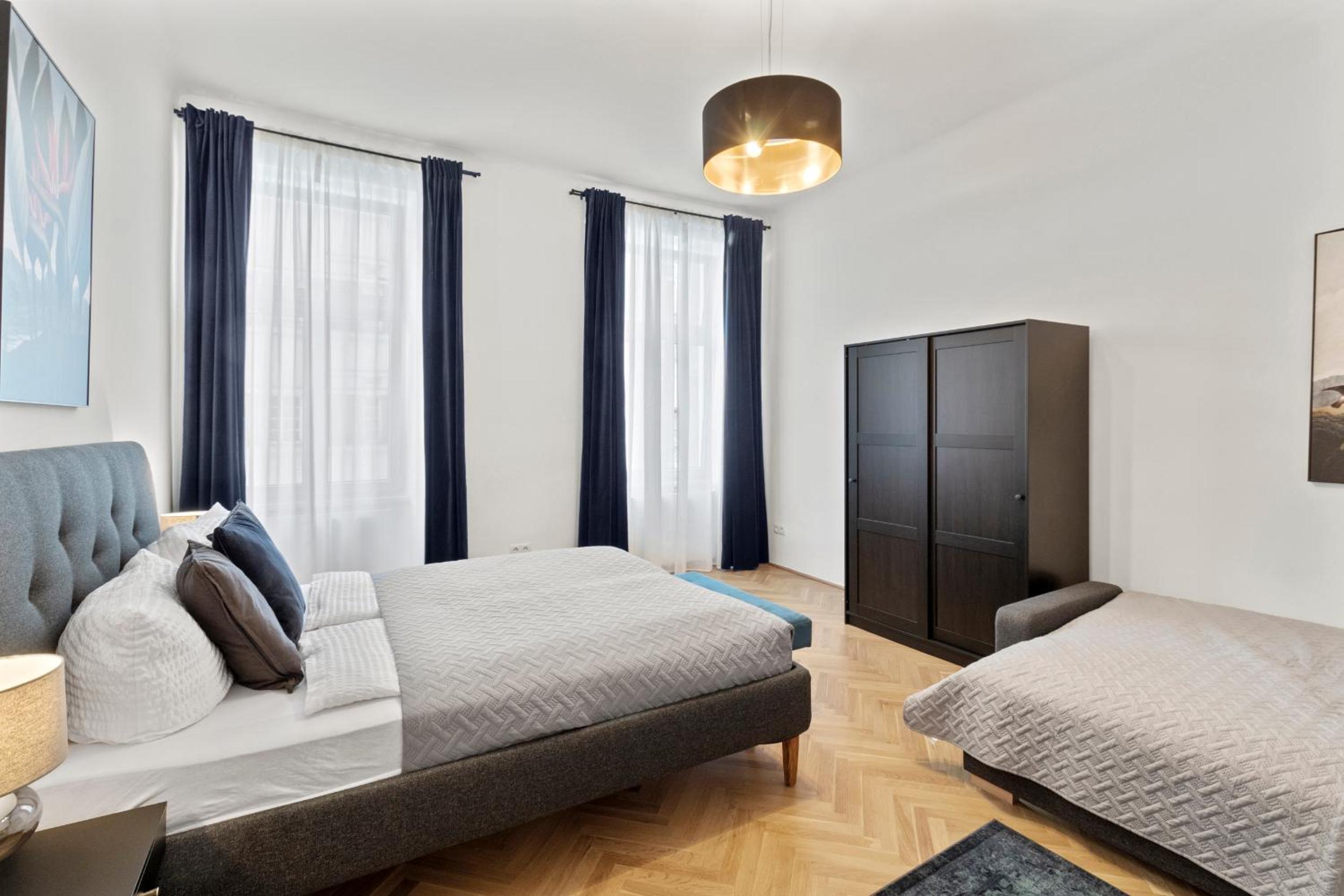 Balcony Apartment, 4 min to U3 Zipperer Straße