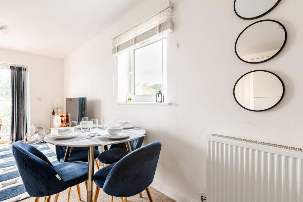 Stylish Station Apartment in Rochester with Free Parking, photo 6